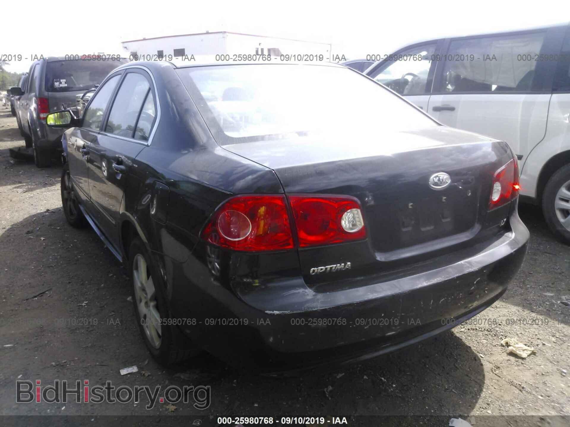 2008 KIA OPTIMA - VIN: KNAGE123185219607 - Фото 3