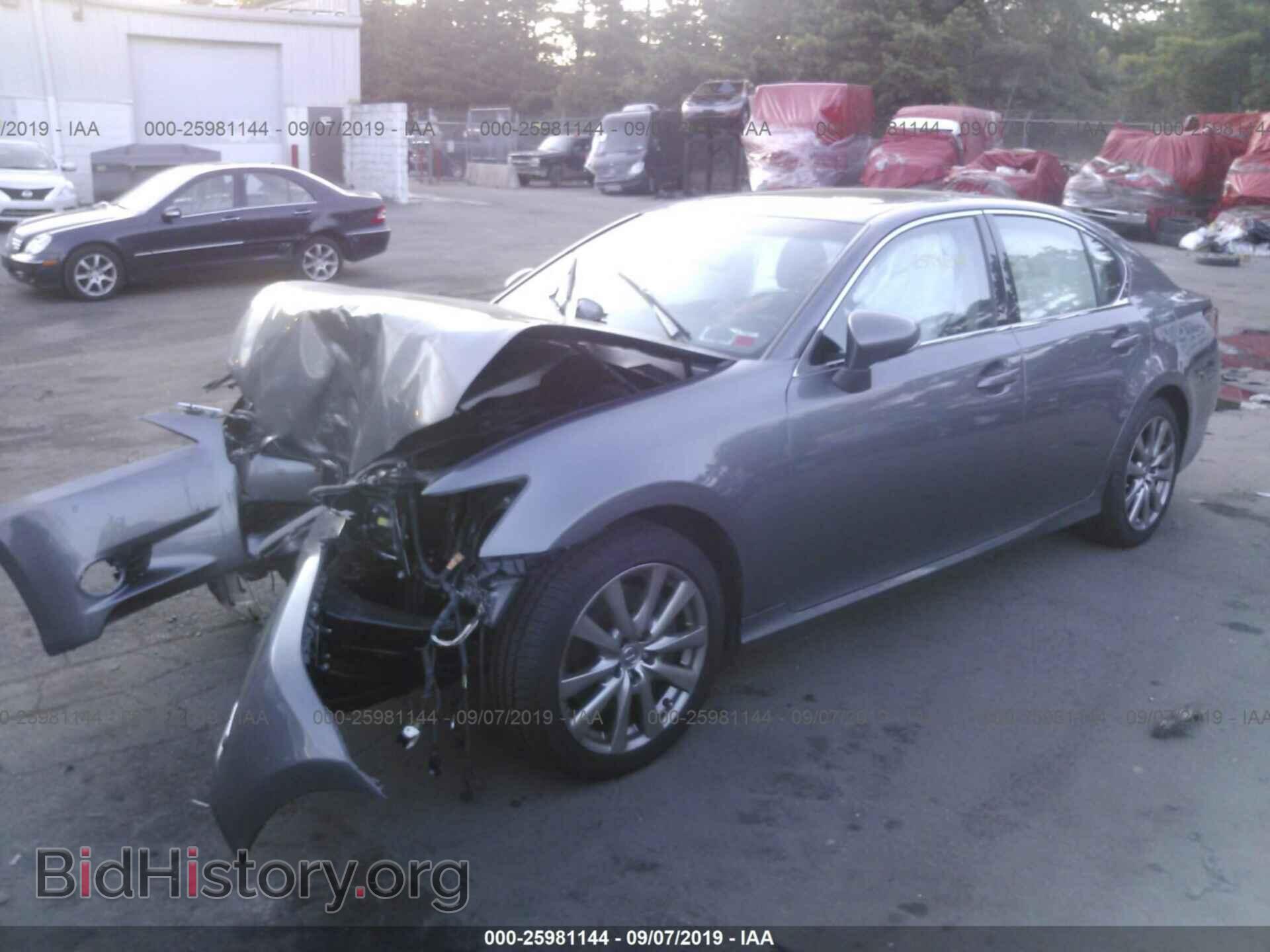 2015 LEXUS GS - VIN: JTHCE1BL9FA006425 - Фото 2