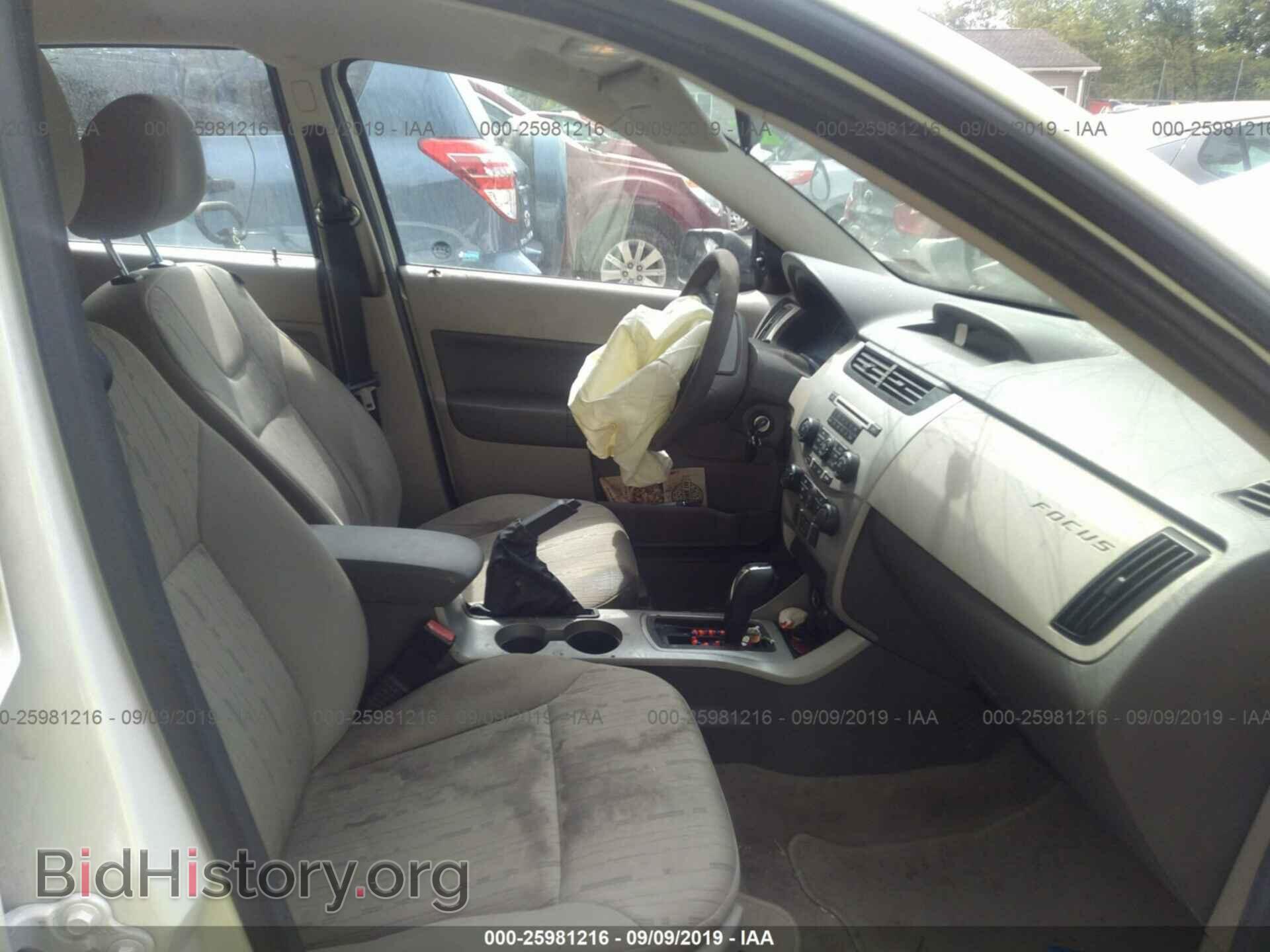 2009 FORD FOCUS - VIN: 1FAHP35N79W100987 - Photo 8
