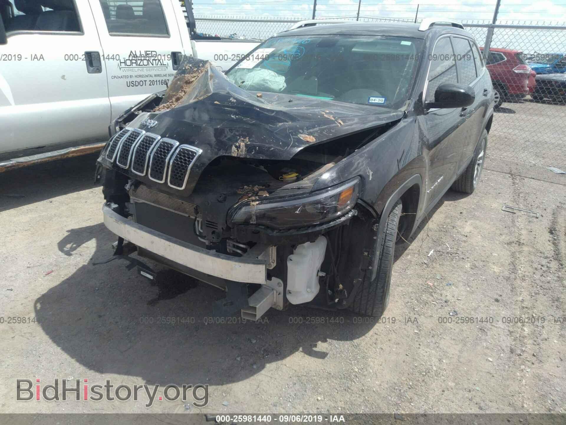 2019 JEEP CHEROKEE - VIN: 1C4PJLLB3KD151484 - Photo 2