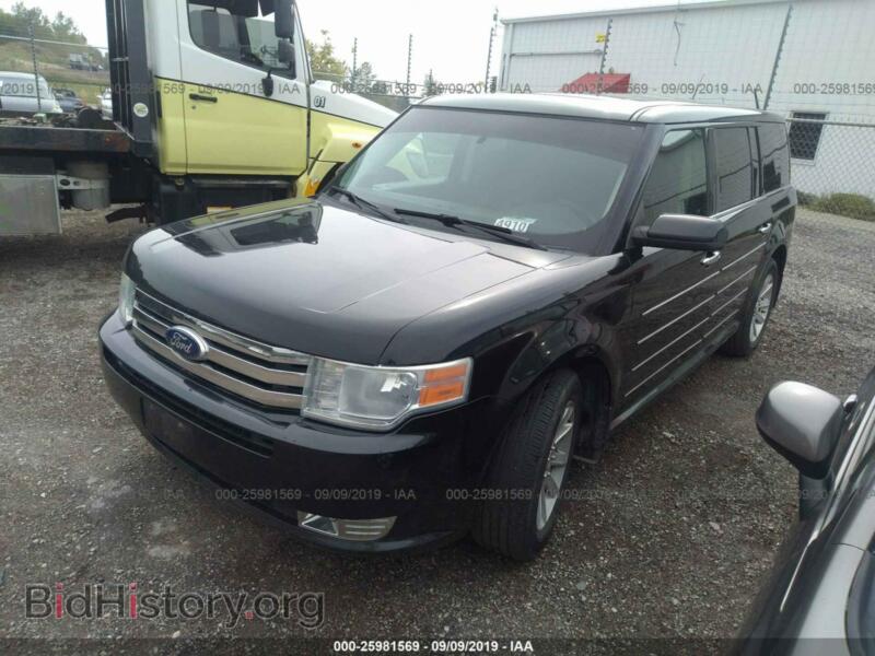 2011 Ford FLEX (VIN 2FMGK5CC1BBD04804) — фото 2 из 10