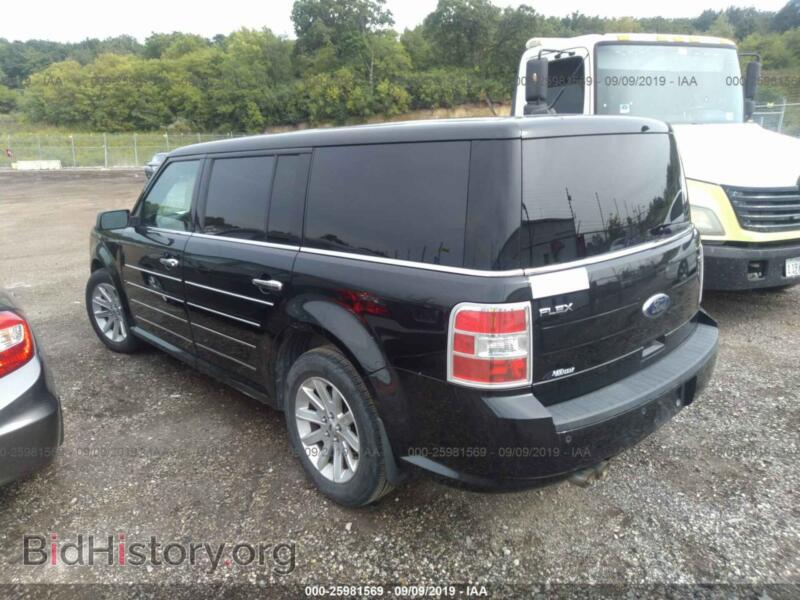 2011 Ford FLEX (VIN 2FMGK5CC1BBD04804) — фото 3 из 10