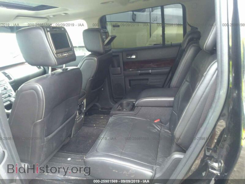 2011 Ford FLEX (VIN 2FMGK5CC1BBD04804) — фото 8 из 10