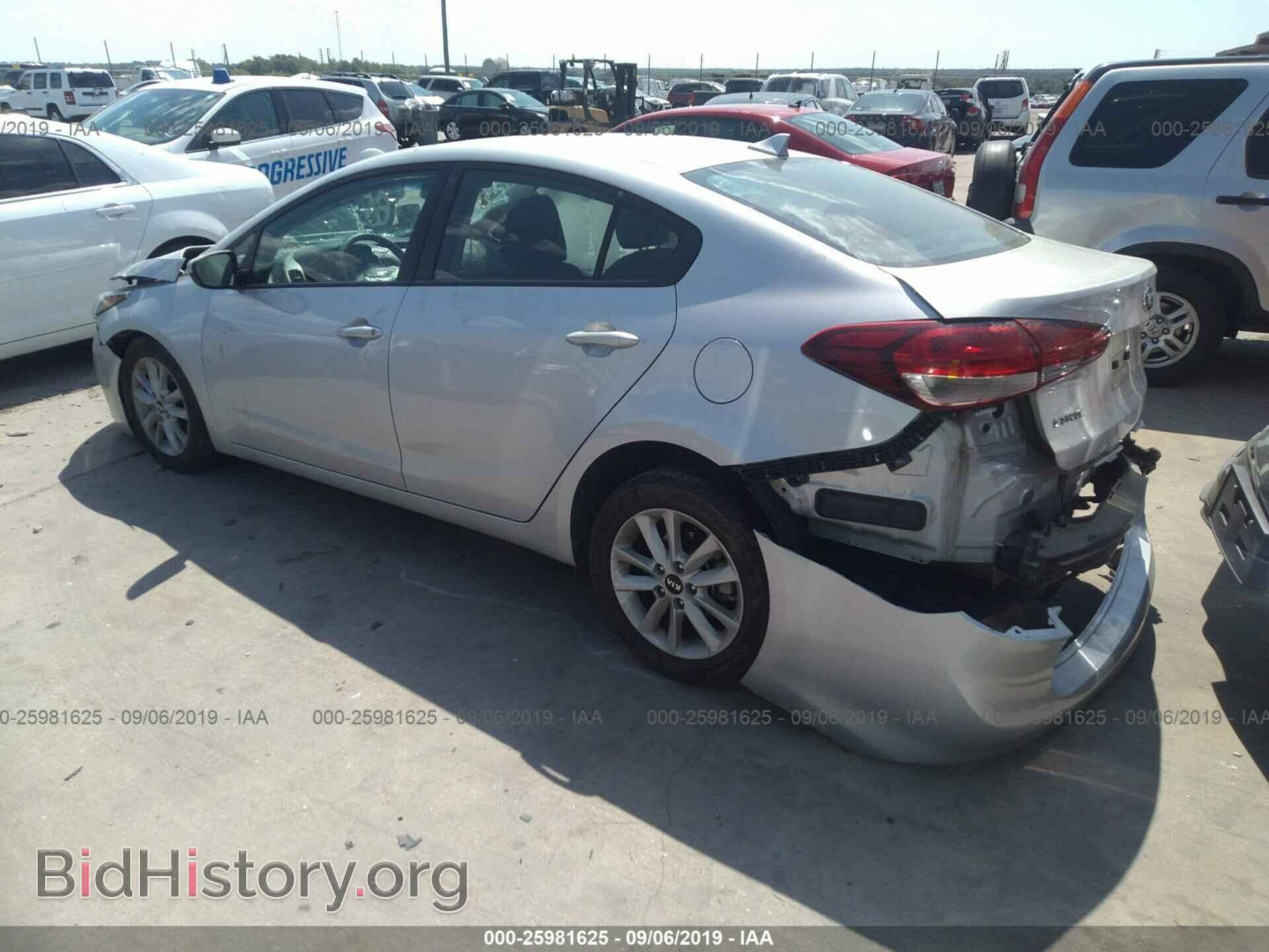 2017 KIA FORTE - VIN: 3KPFL4A78HE149473 - Фото 3