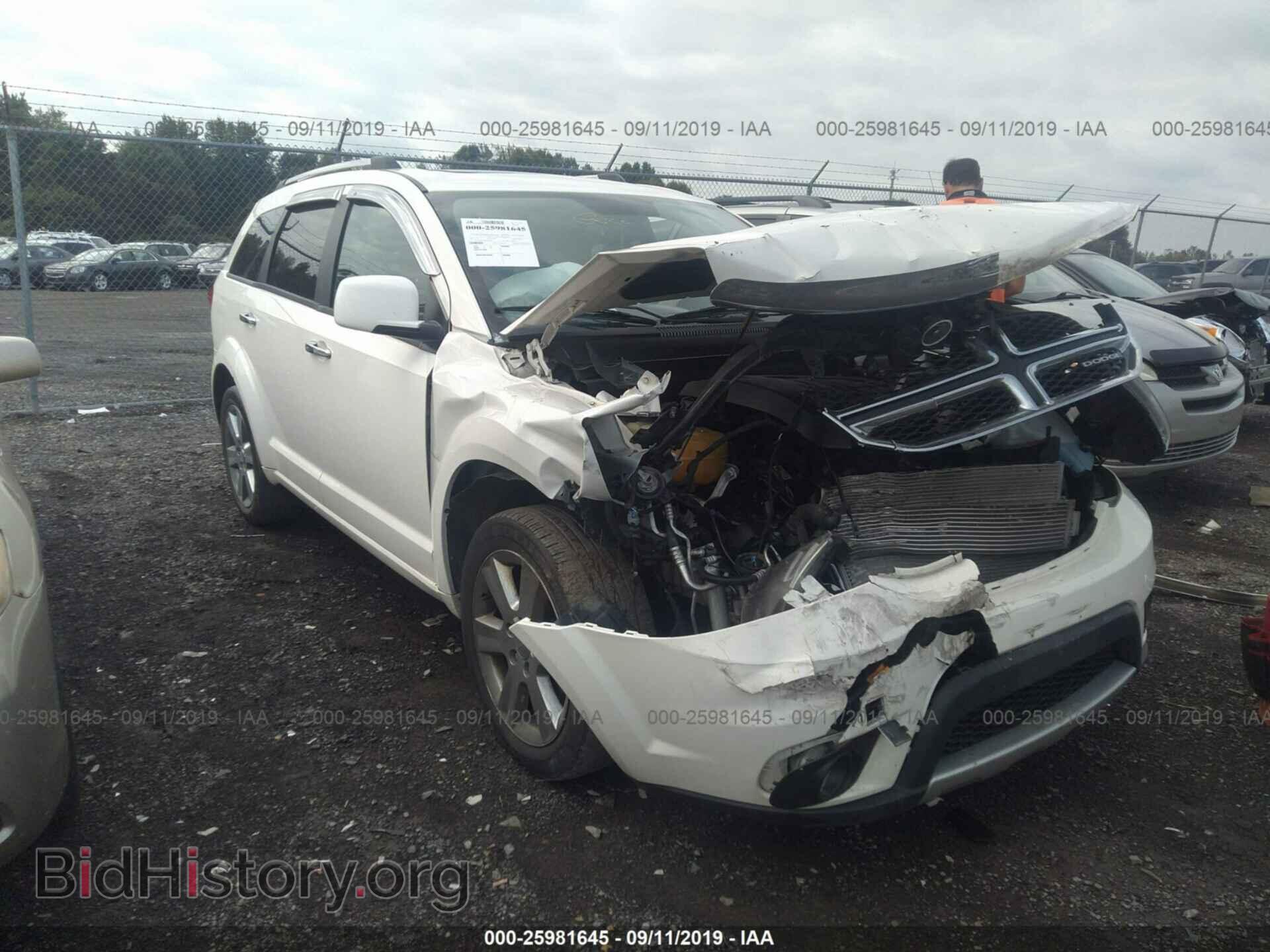 Photo 3D4PH6FG2BT570847 - DODGE JOURNEY 2011