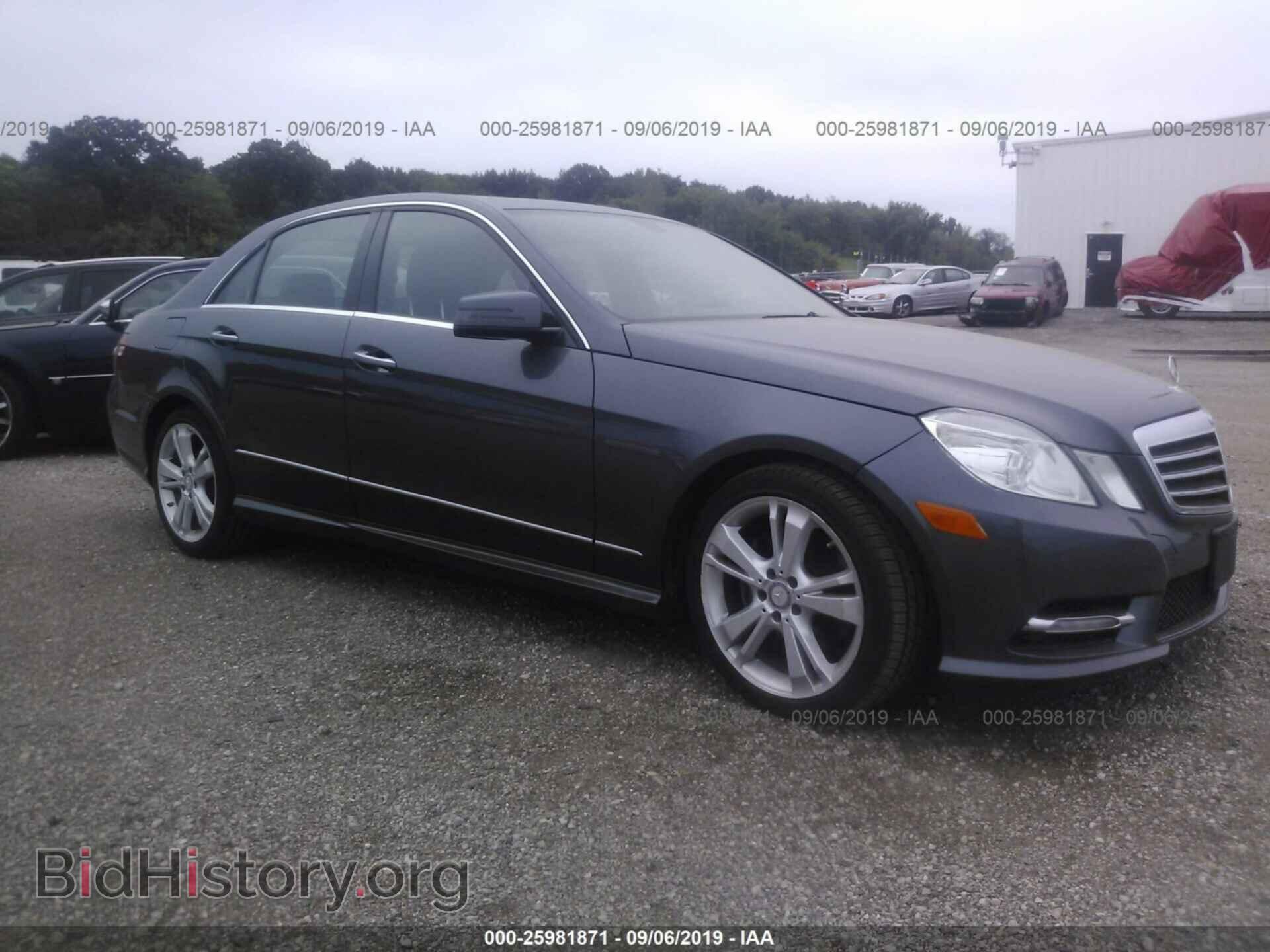 Photo WDDHF8JBXDA687672 - MERCEDES-BENZ E 2013