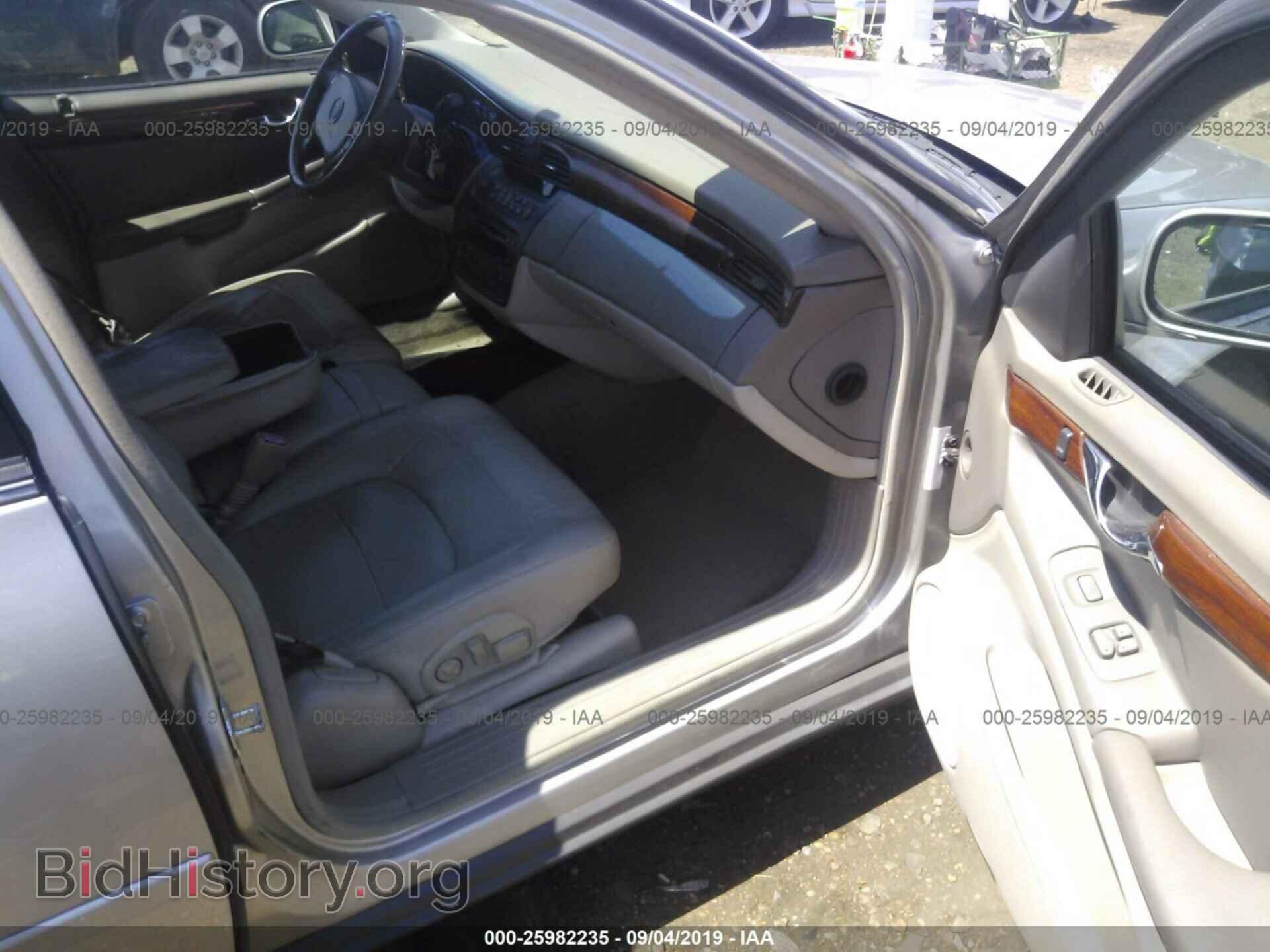 2005 CADILLAC DEVILLE - VIN: 1G6KD54Y45U195582 - Photo 5