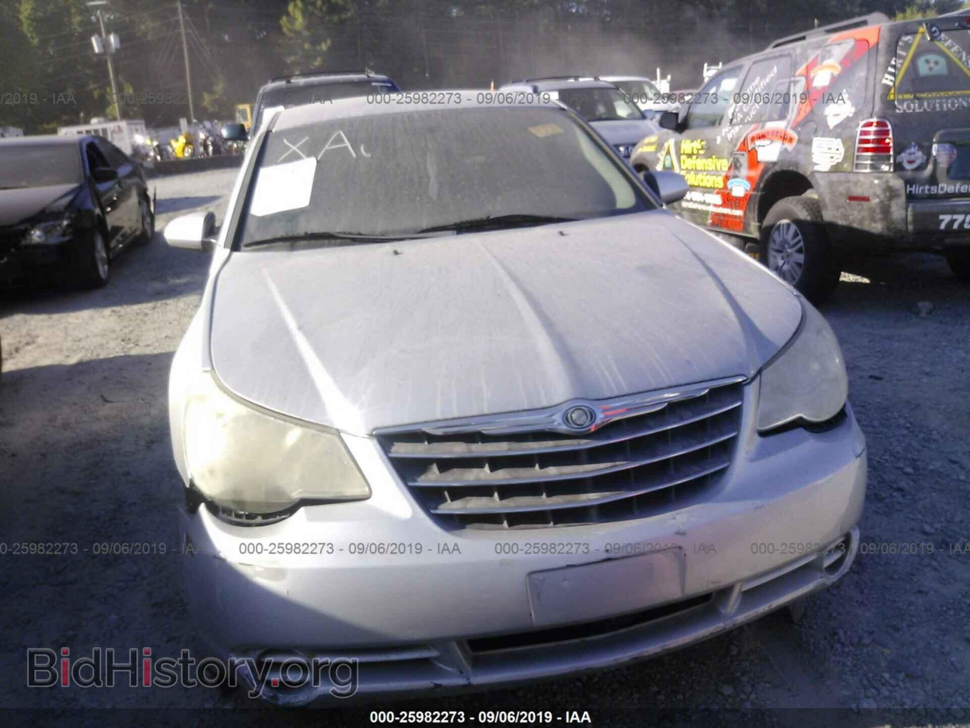 2010 CHRYSLER SEBRING - VIN: 1C3CC5FB3AN225919 - Фото 6