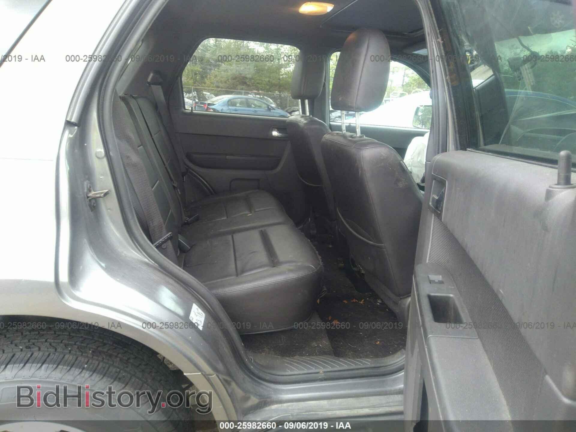 2011 FORD ESCAPE - VIN: 1FMCU9EG5BKB27292 - Фото 8