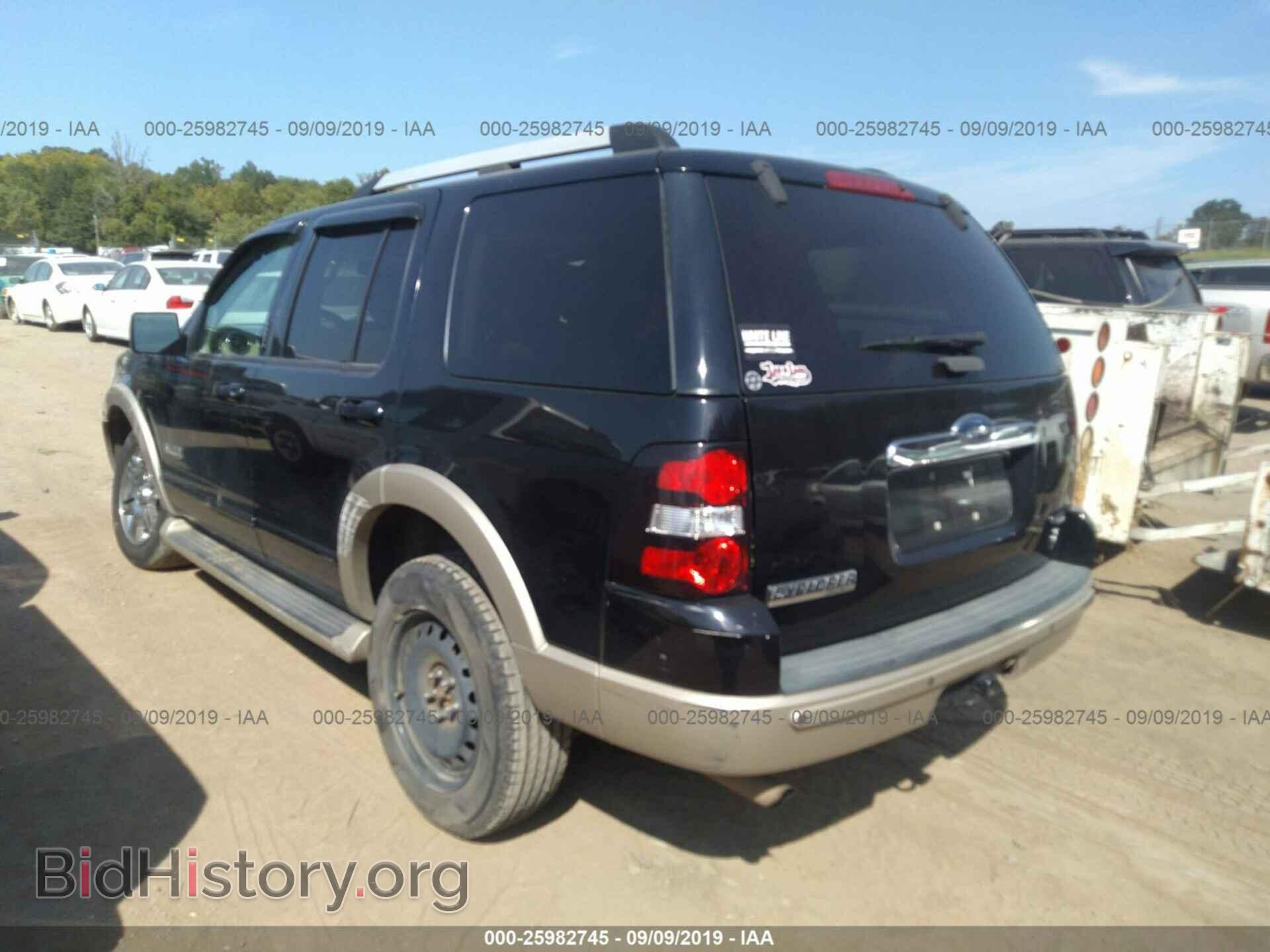 2006 FORD EXPLORER - VIN: 1FMEU64836UB27190 - Фото 3