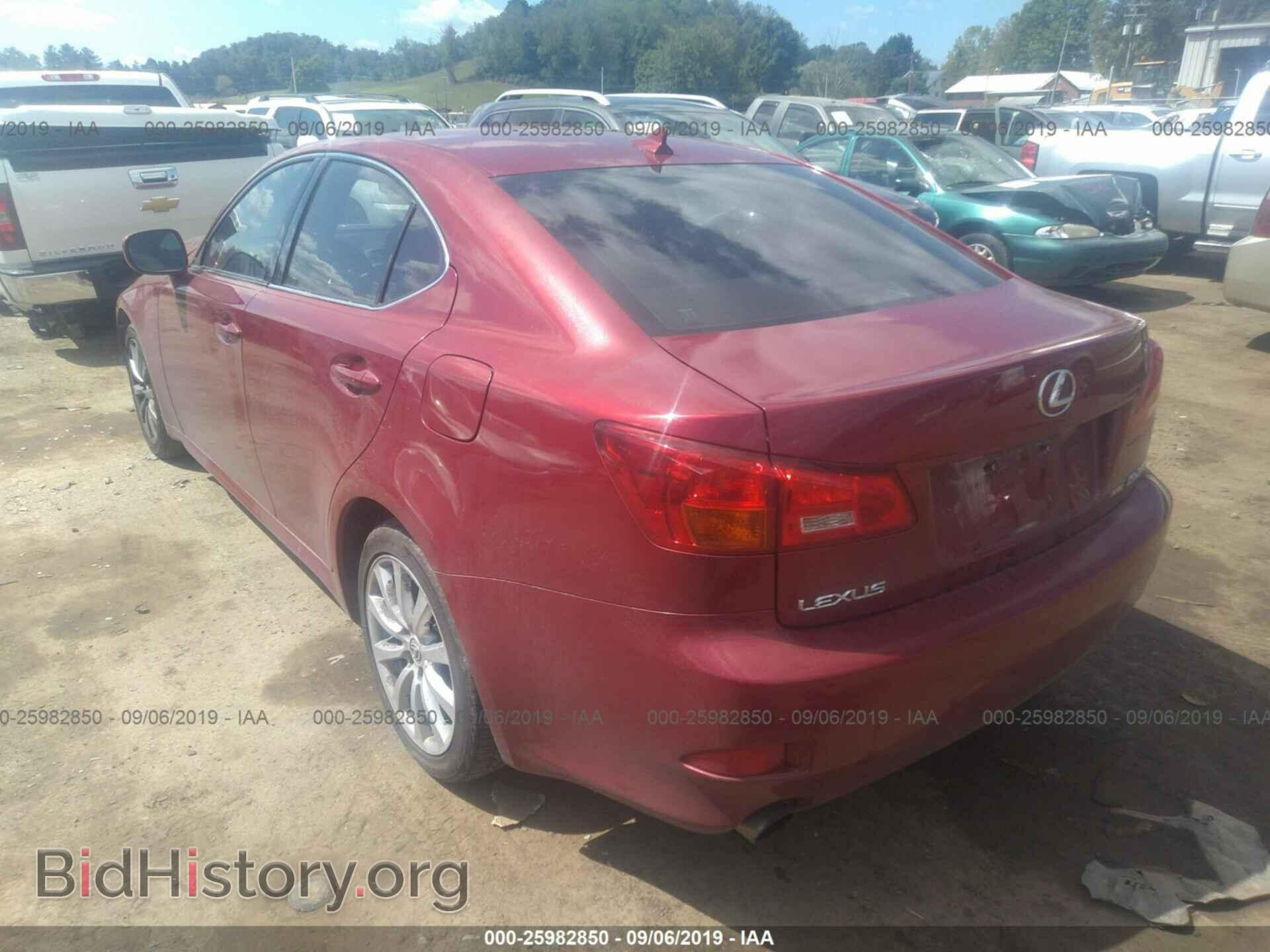 2007 LEXUS IS - VIN: JTHCK262872015256 - Photo 3