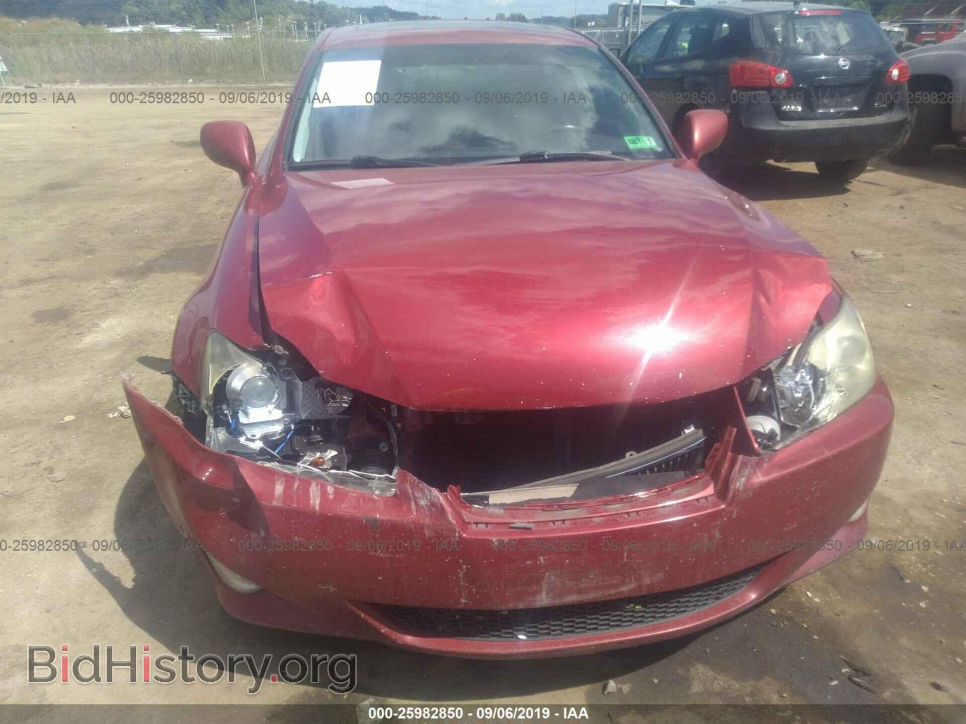 2007 LEXUS IS - VIN: JTHCK262872015256 - Photo 6