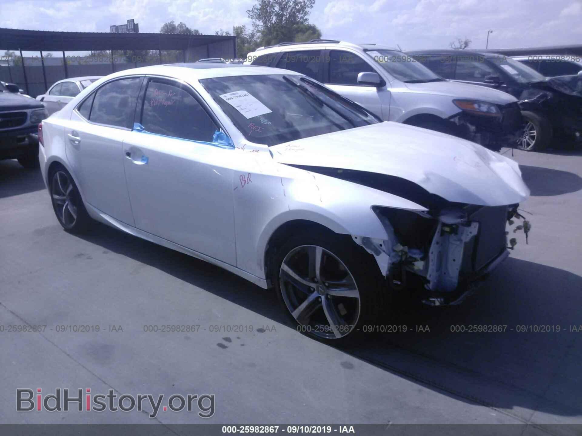 Photo JTHBA1D24K5086781 - LEXUS IS 2019
