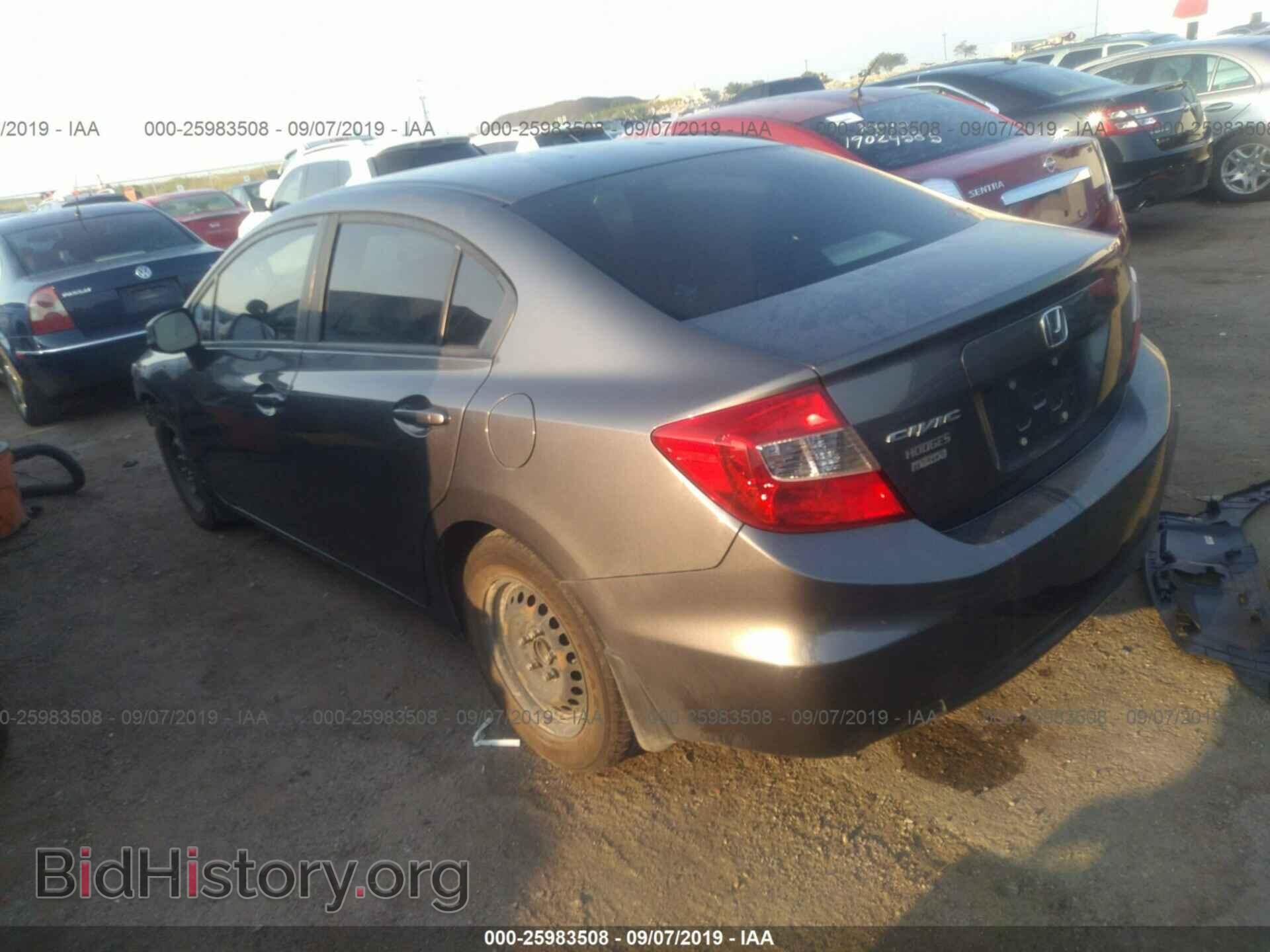 2012 HONDA CIVIC - VIN: 19XFB2F51CE083517 - Фото 3