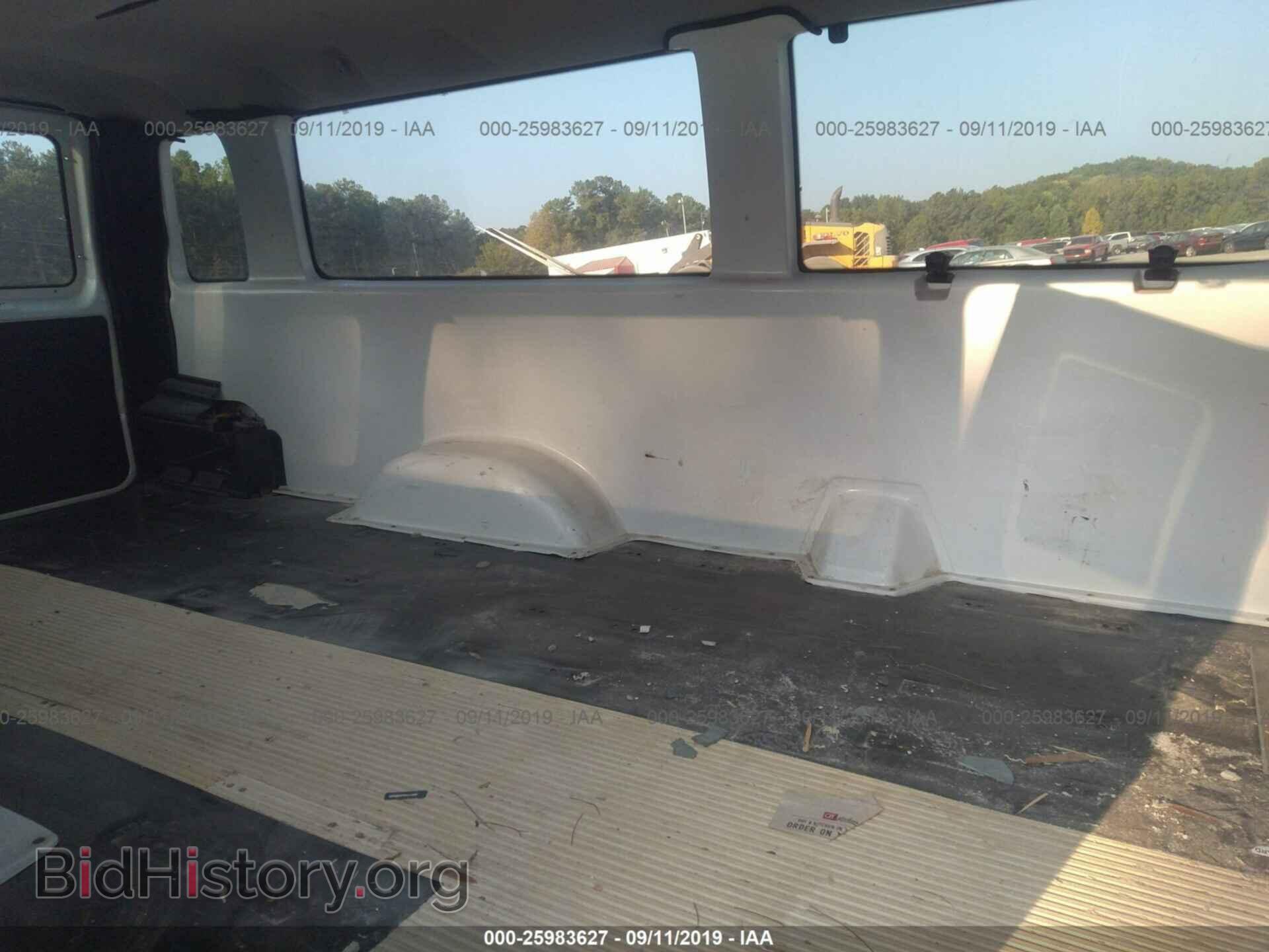 2009 FORD ECONOLINE - VIN: 1FTSS34L69DA19683 - Фото 8