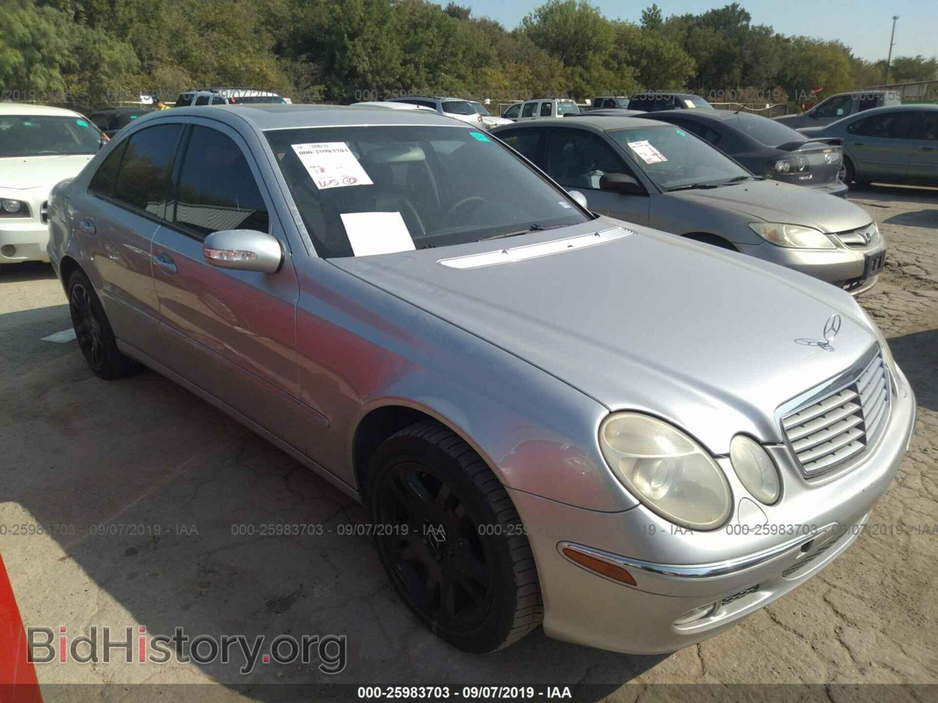 Photo WDBUF70J93A132589 - MERCEDES-BENZ E 2003