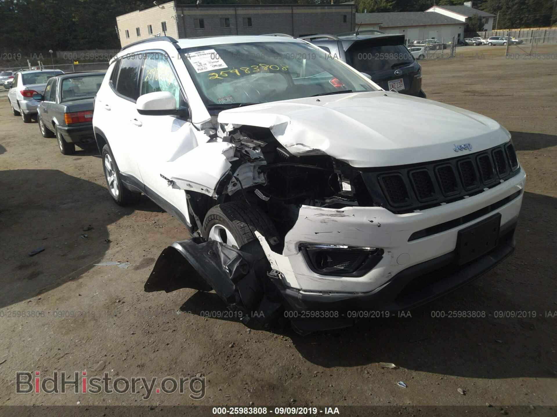 Фотография 3C4NJDBB8HT672153 - JEEP COMPASS 2017