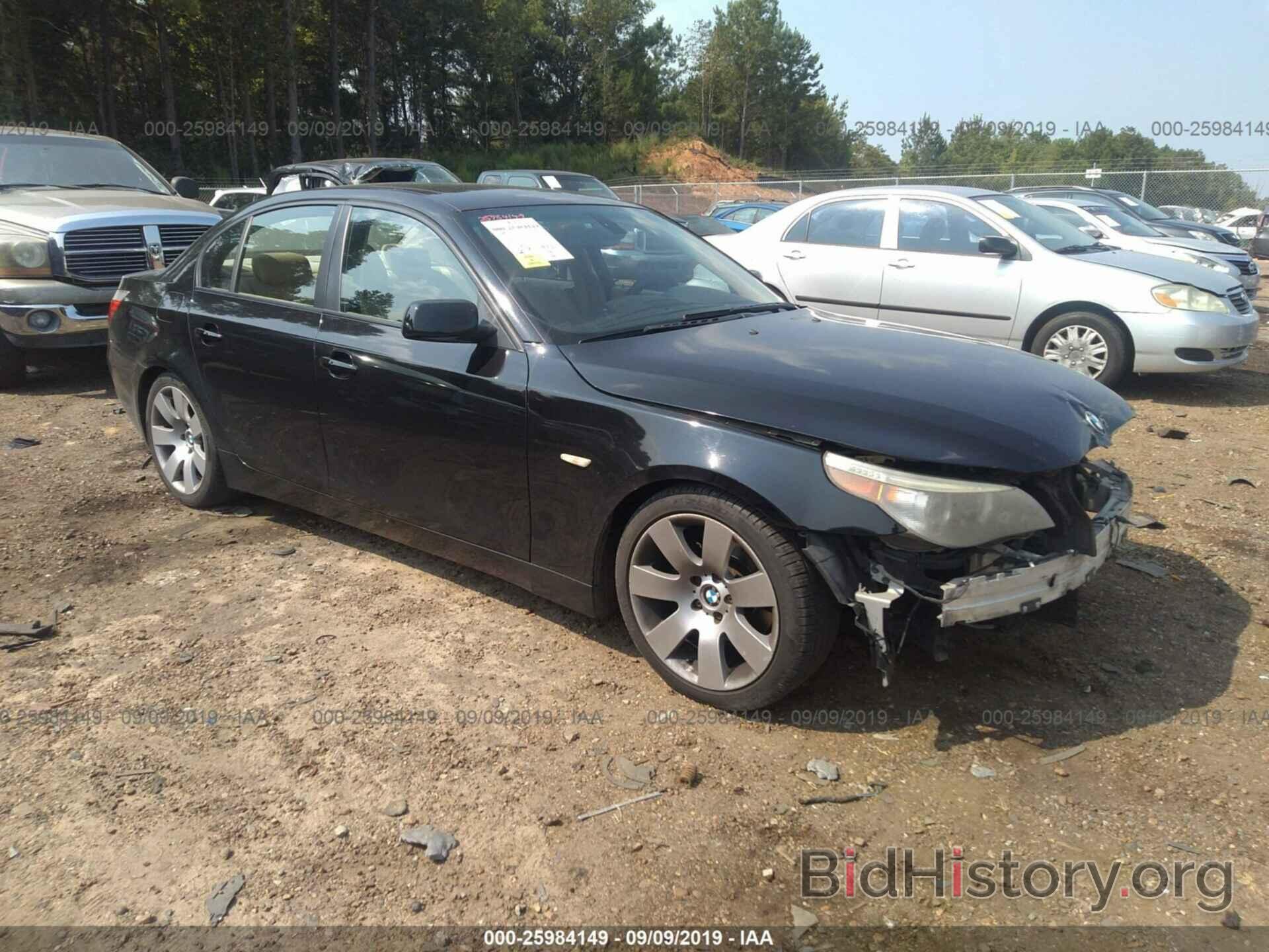 Photo WBANE73526CM41463 - BMW 530 2006