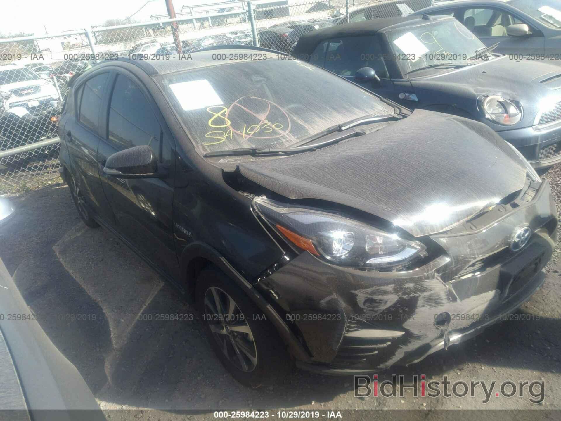 Photo JTDKDTB37K1620962 - TOYOTA PRIUS C 2019