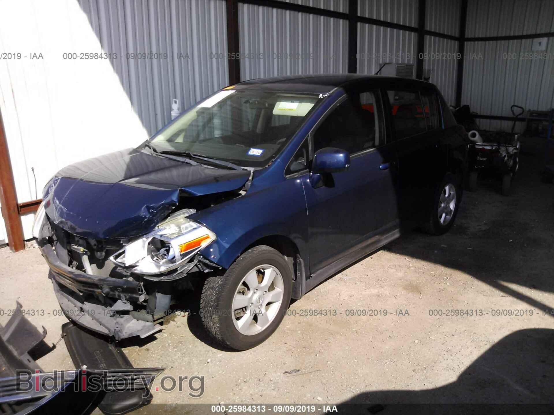 2008 NISSAN VERSA - VIN: 3N1BC13E08L371609 - Фото 2