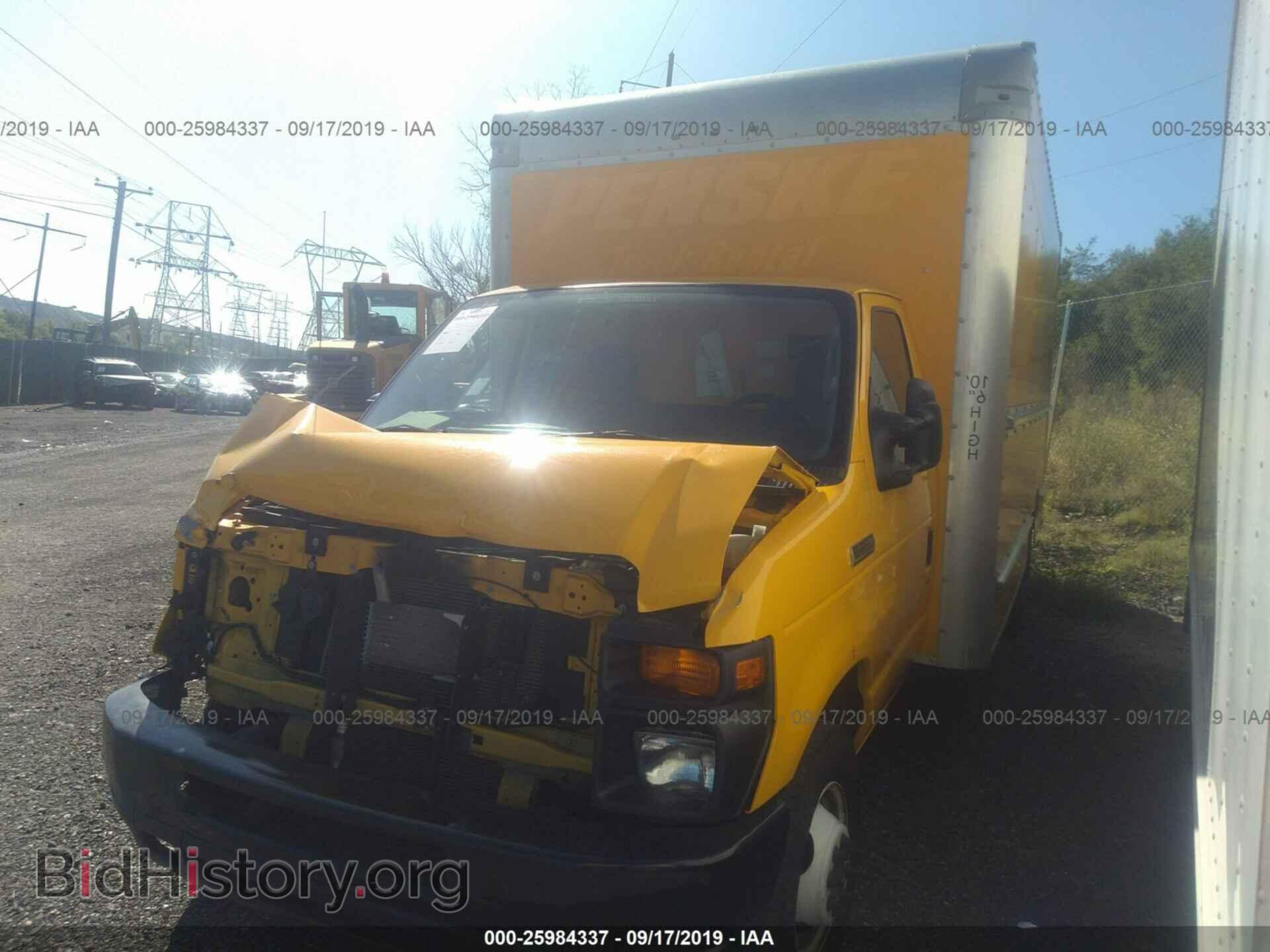 2016 FORD ECONOLINE - VIN: 1FDWE3FS4GDC38597 - Фото 2