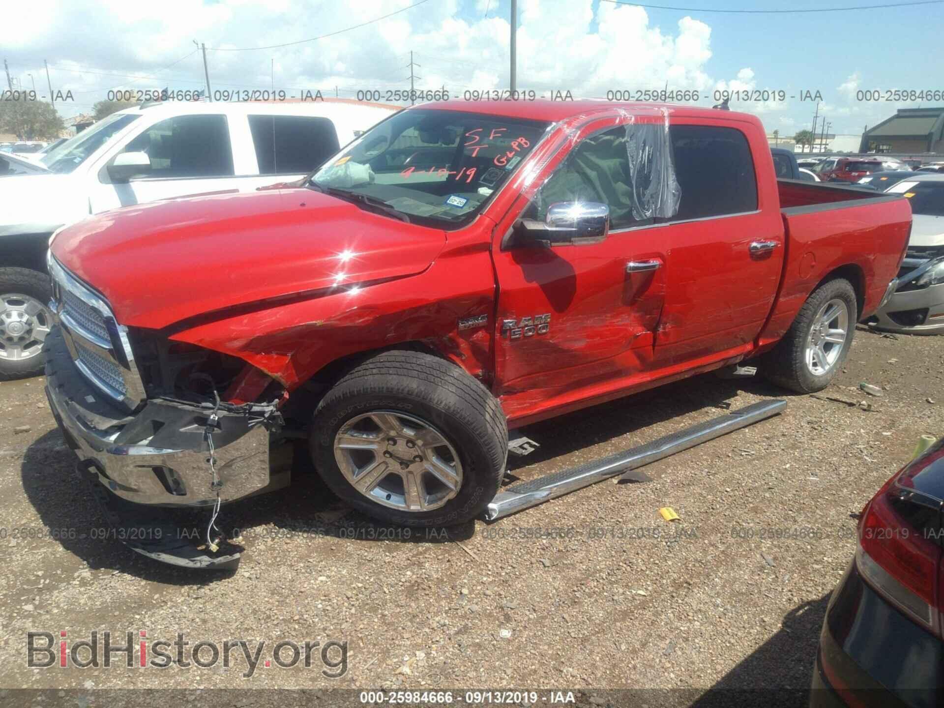 2017 RAM 1500 - VIN: 1C6RR6LT6HS683853 - Photo 2