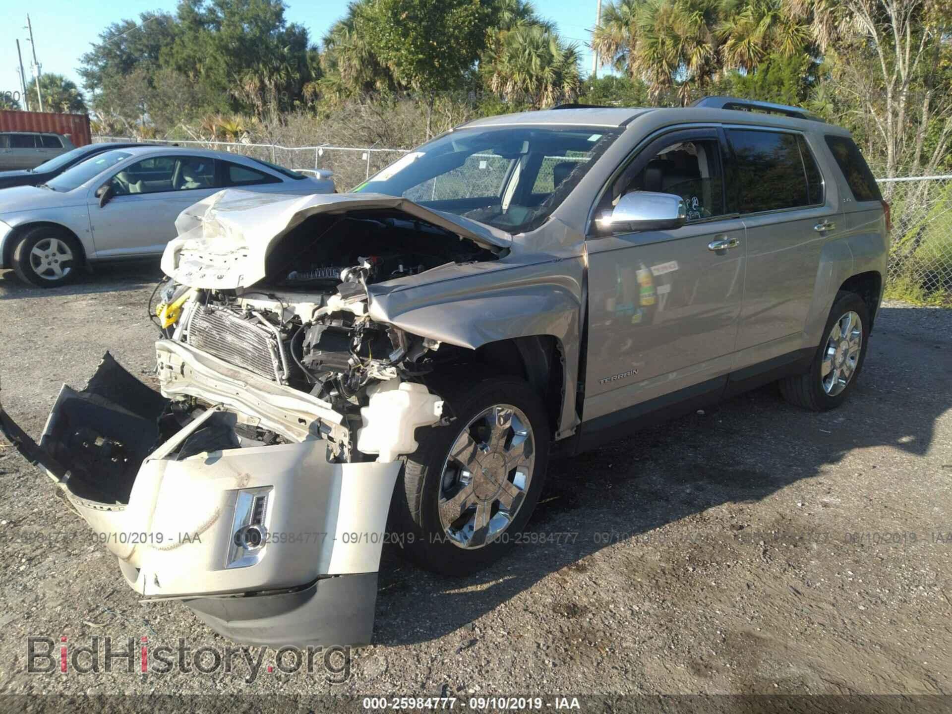 2012 GMC TERRAIN - VIN: 2GKFLWE53C6225327 - Photo 2
