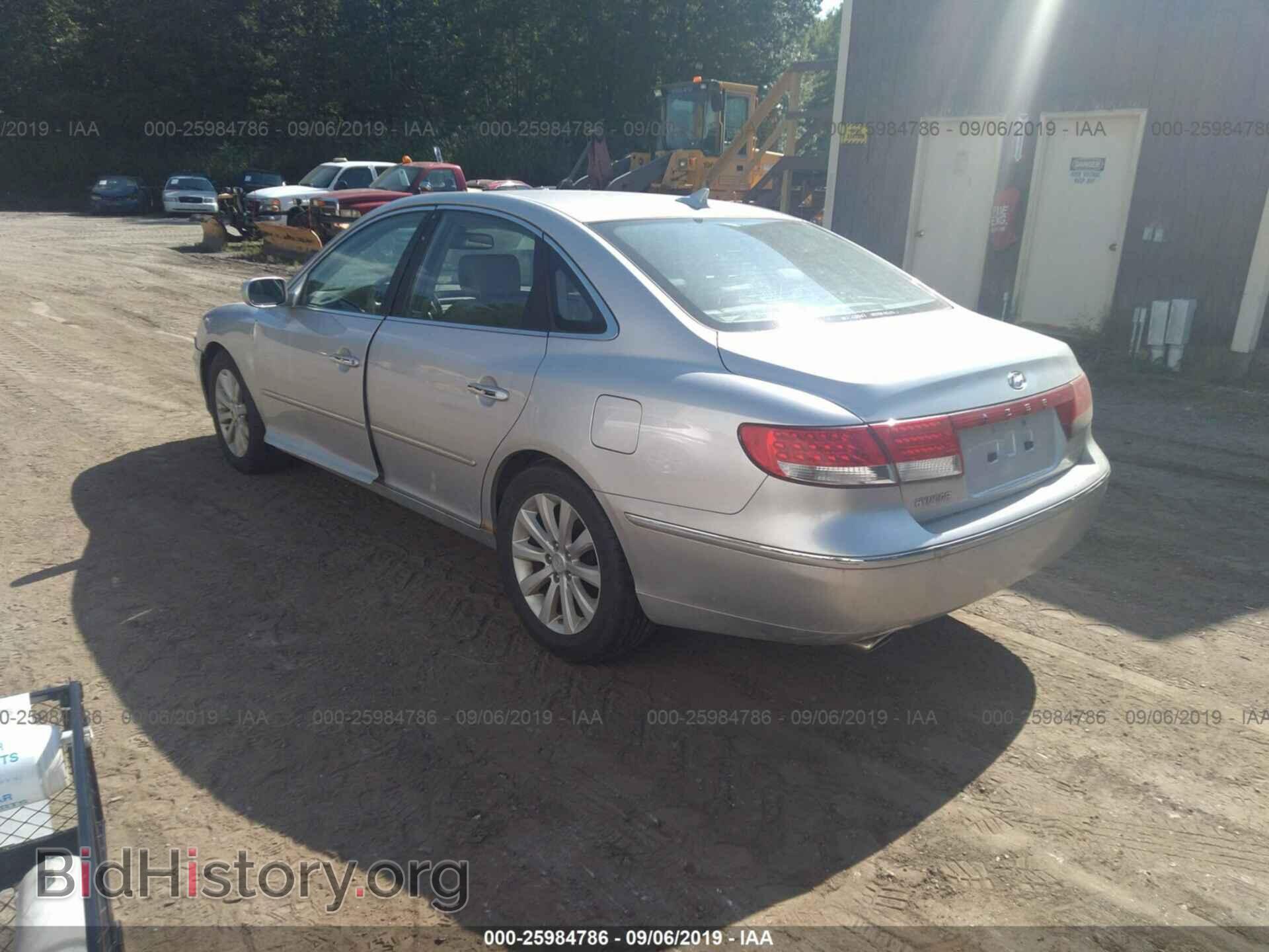 2009 HYUNDAI AZERA - VIN: KMHFC46D59A352111 - Фото 3