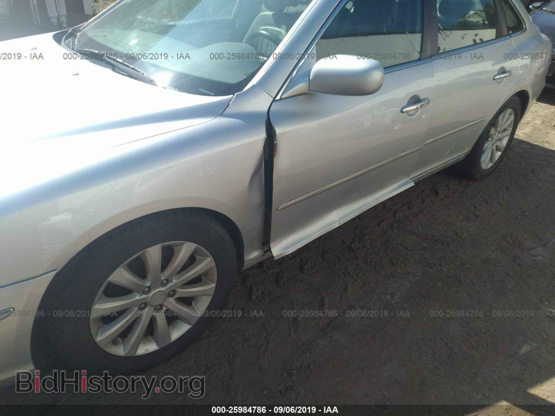2009 HYUNDAI AZERA - VIN: KMHFC46D59A352111 - Фото 6