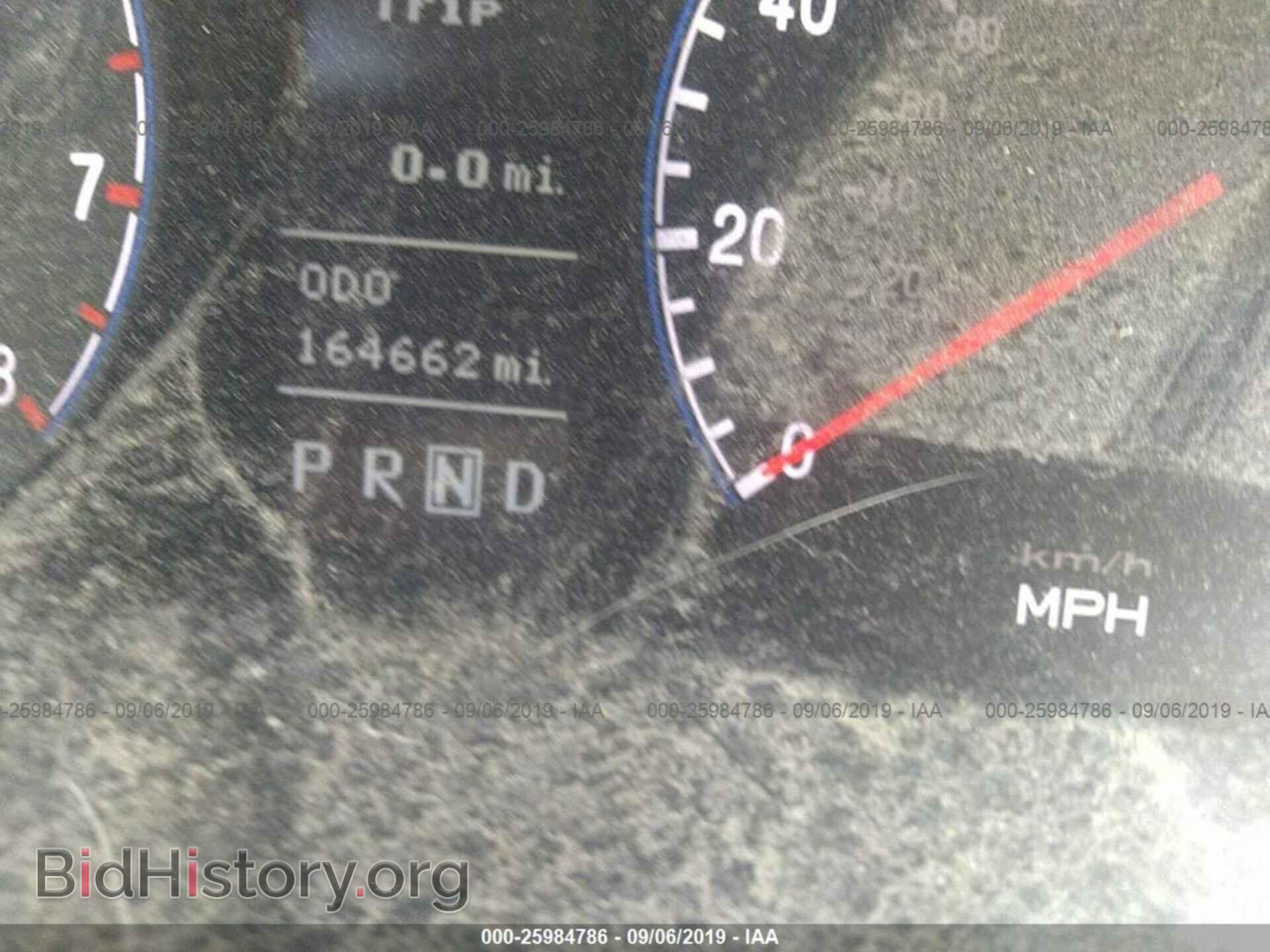 2009 HYUNDAI AZERA - VIN: KMHFC46D59A352111 - Фото 7