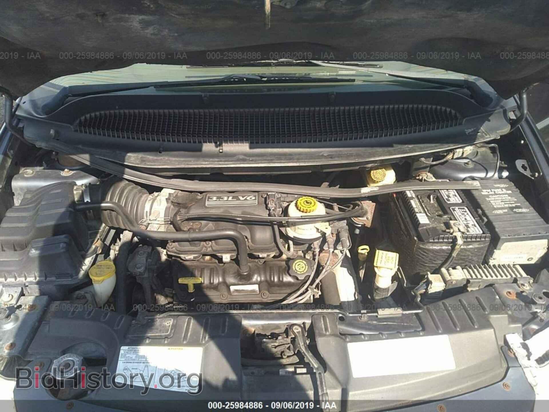 2002 CHRYSLER VOYAGER - VIN: 1C8GJ45342B689942 - Фото 10