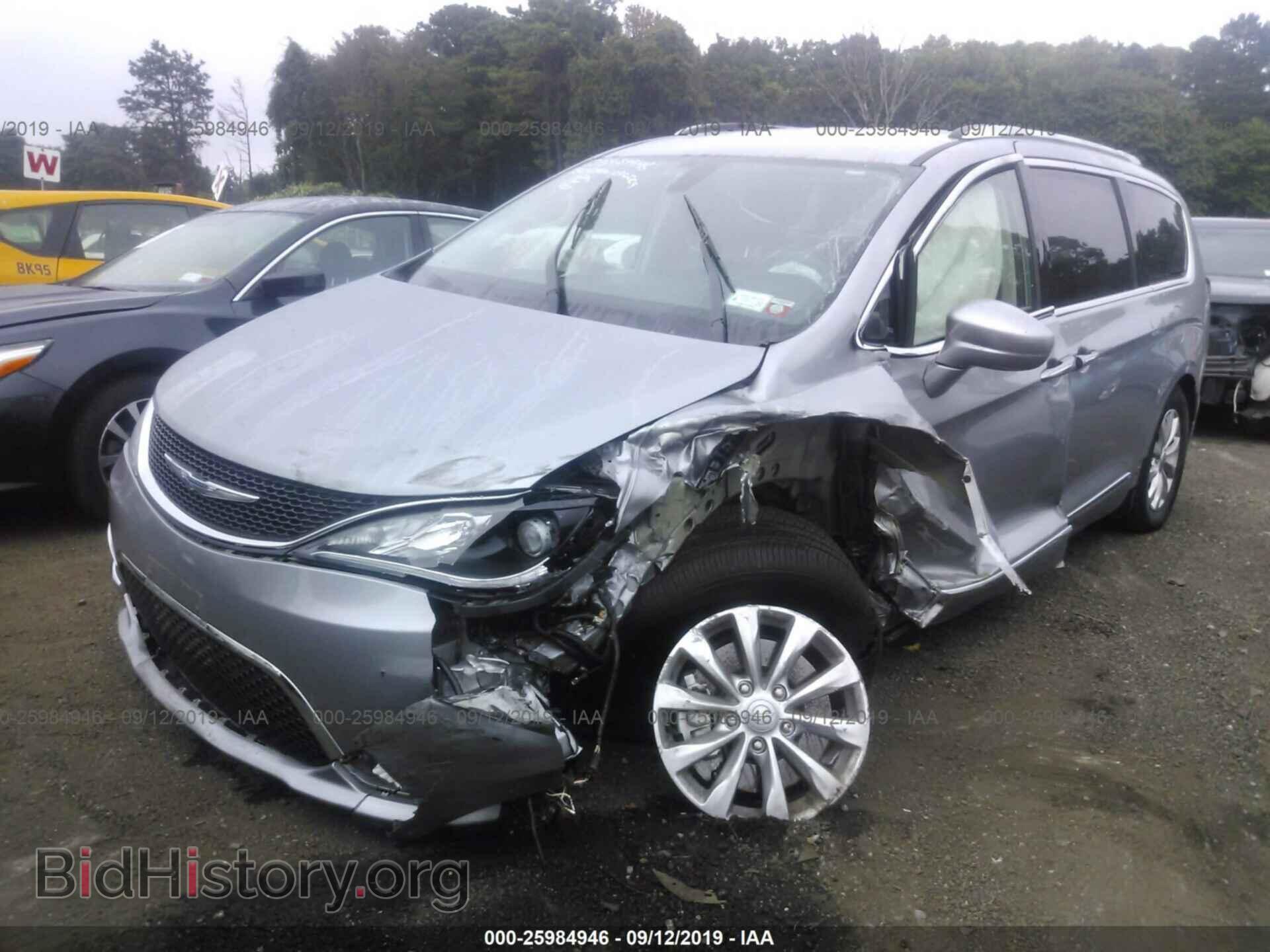 2018 CHRYSLER PACIFICA - VIN: 2C4RC1BG7JR261373 - Фото 2