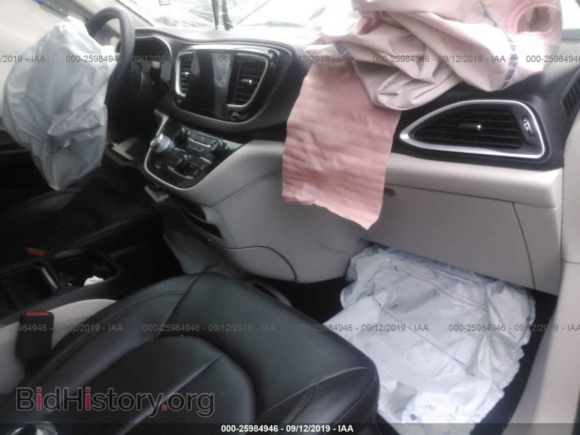 2018 CHRYSLER PACIFICA - VIN: 2C4RC1BG7JR261373 - Фото 5
