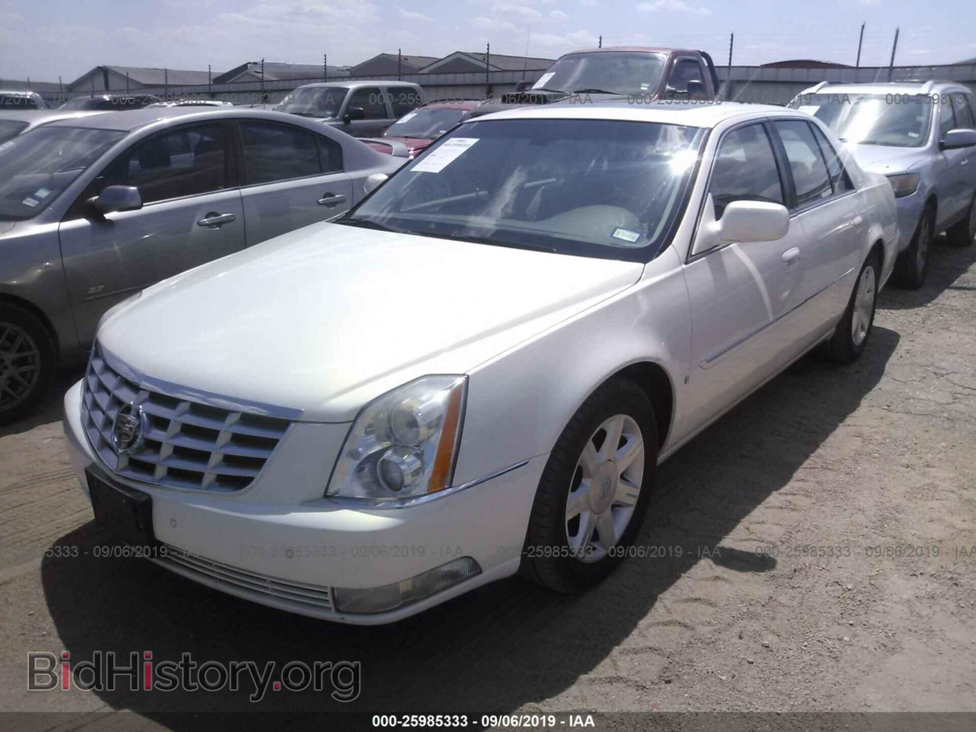 2007 CADILLAC DTS - VIN: 1G6KD57YX7U121663 - Photo 2