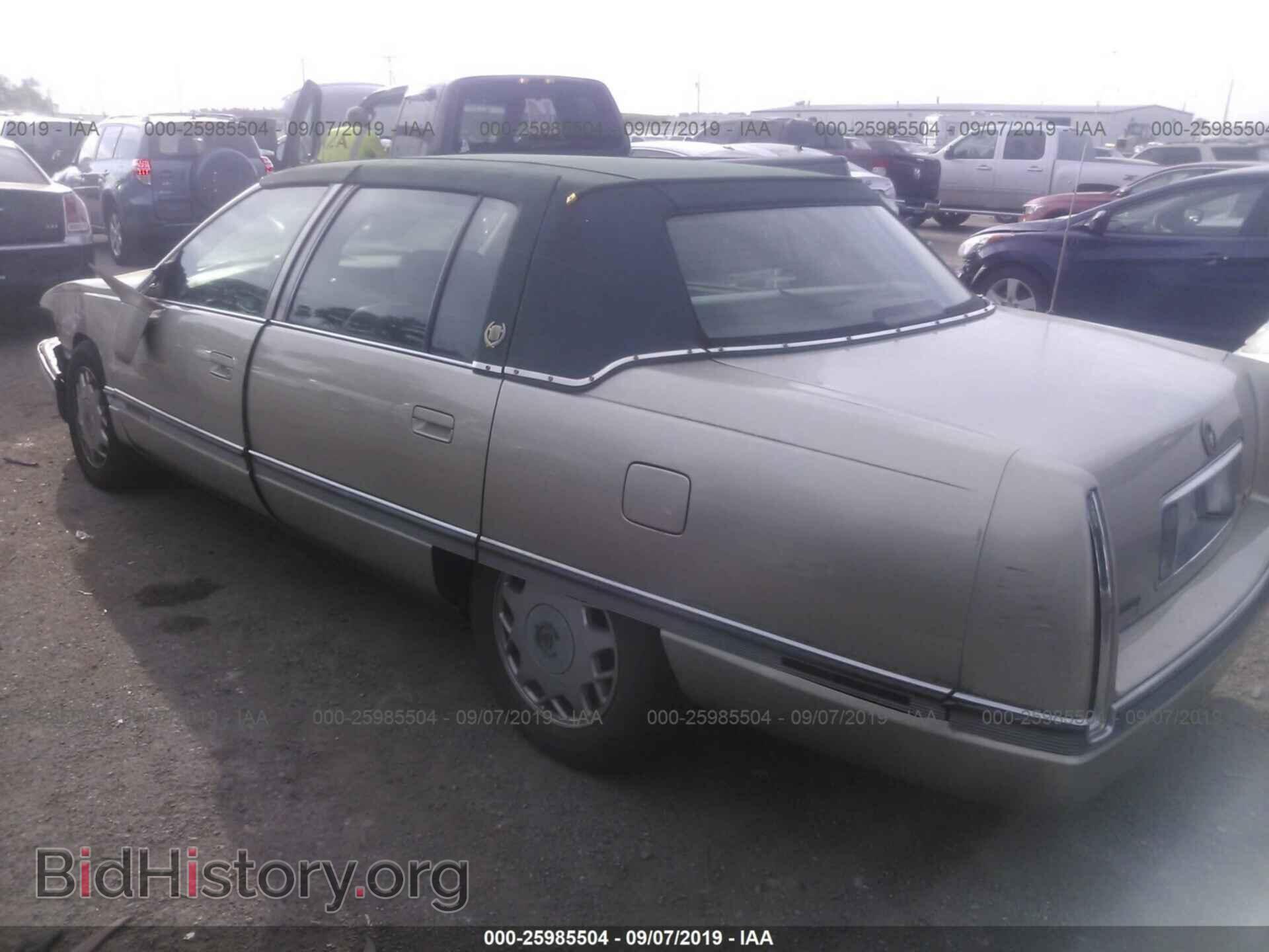 1996 CADILLAC DEVILLE - VIN: 1G6KF5298TU233981 - Photo 3