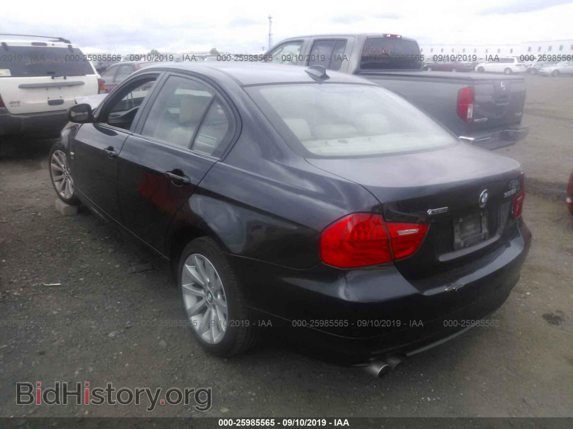 2011 BMW 328 - VIN: WBAPK5C59BF126996 - Фото 3
