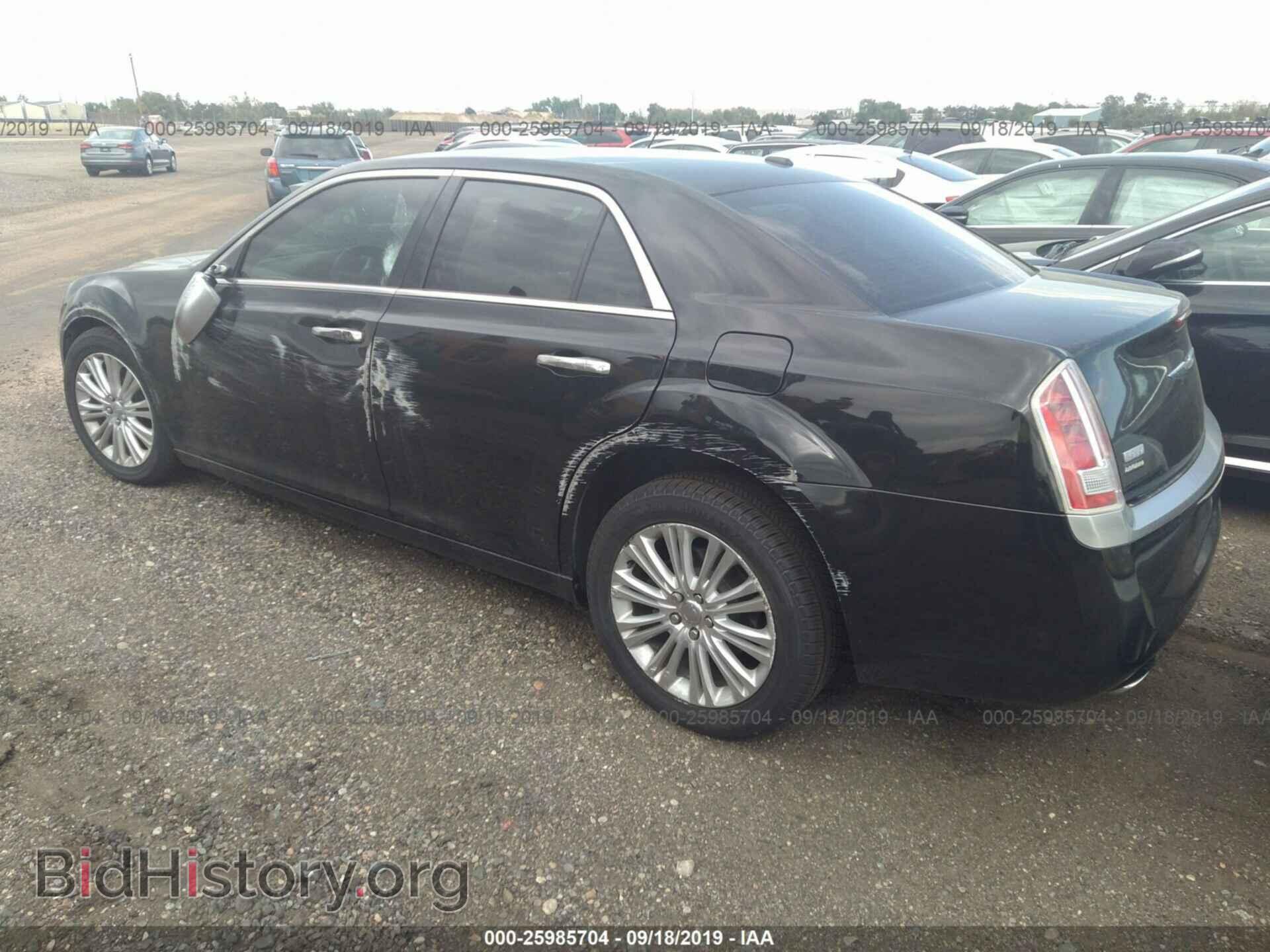 2013 CHRYSLER 300C - VIN: 2C3CCAJG5DH621908 - Фото 3