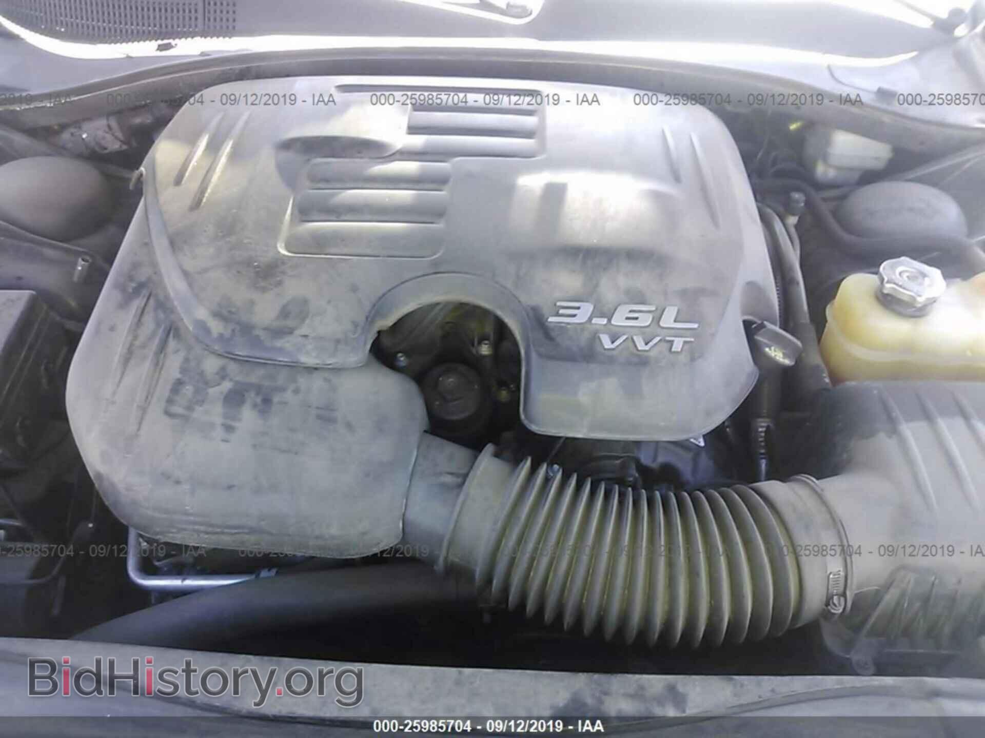 2013 CHRYSLER 300C - VIN: 2C3CCAJG5DH621908 - Фото 10