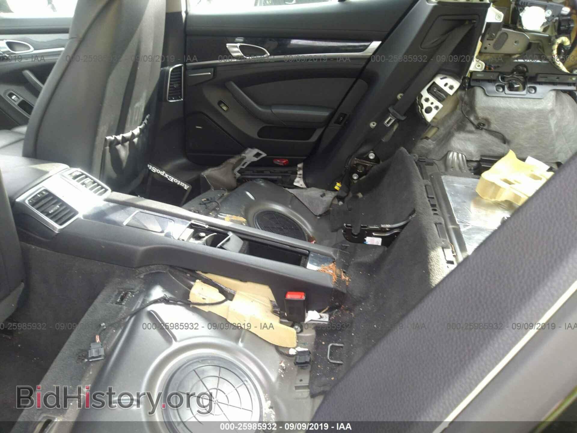 2012 PORSCHE PANAMERA - VIN: WP0AA2A77CL070557 - Фото 8