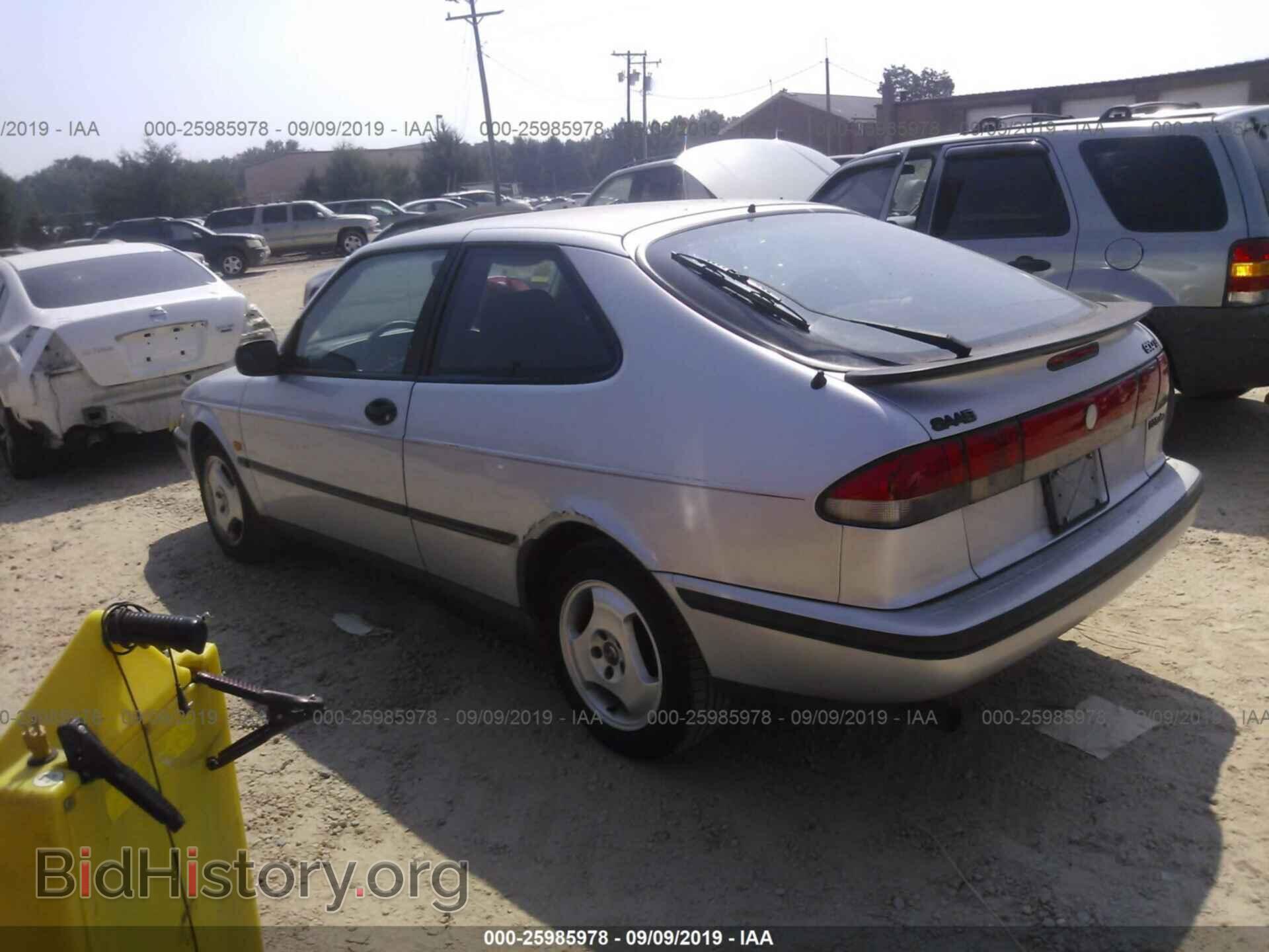 1998 SAAB 900 - VIN: YS3DD35N4W2004196 - Фото 3
