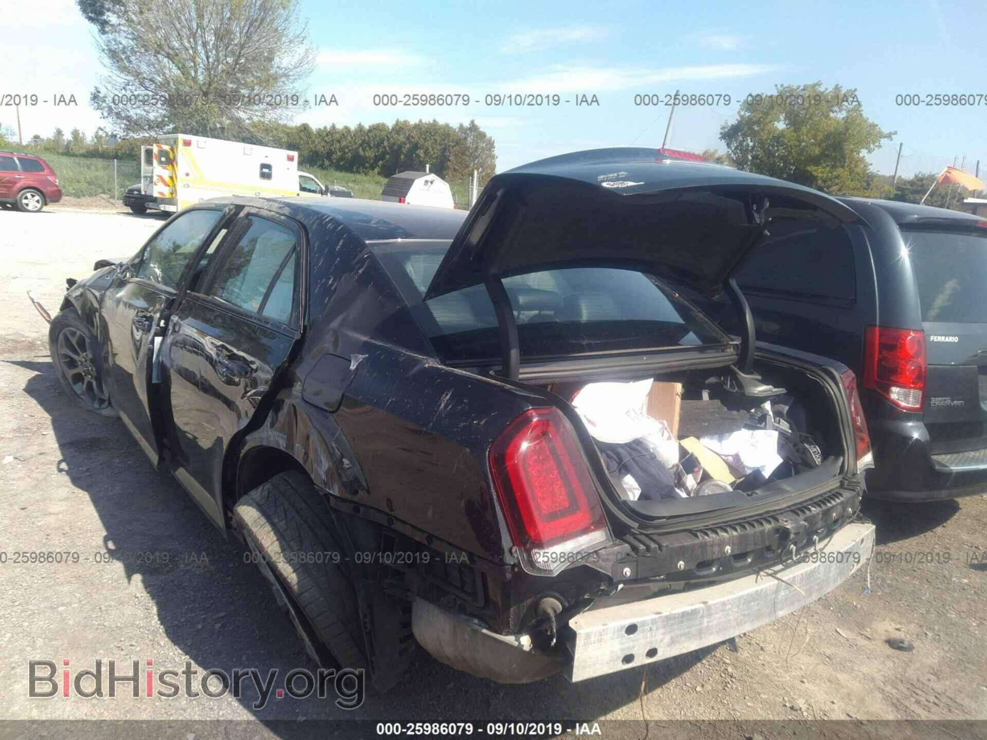 2016 CHRYSLER 300 - VIN: 2C3CCAGG9GH270139 - Photo 3