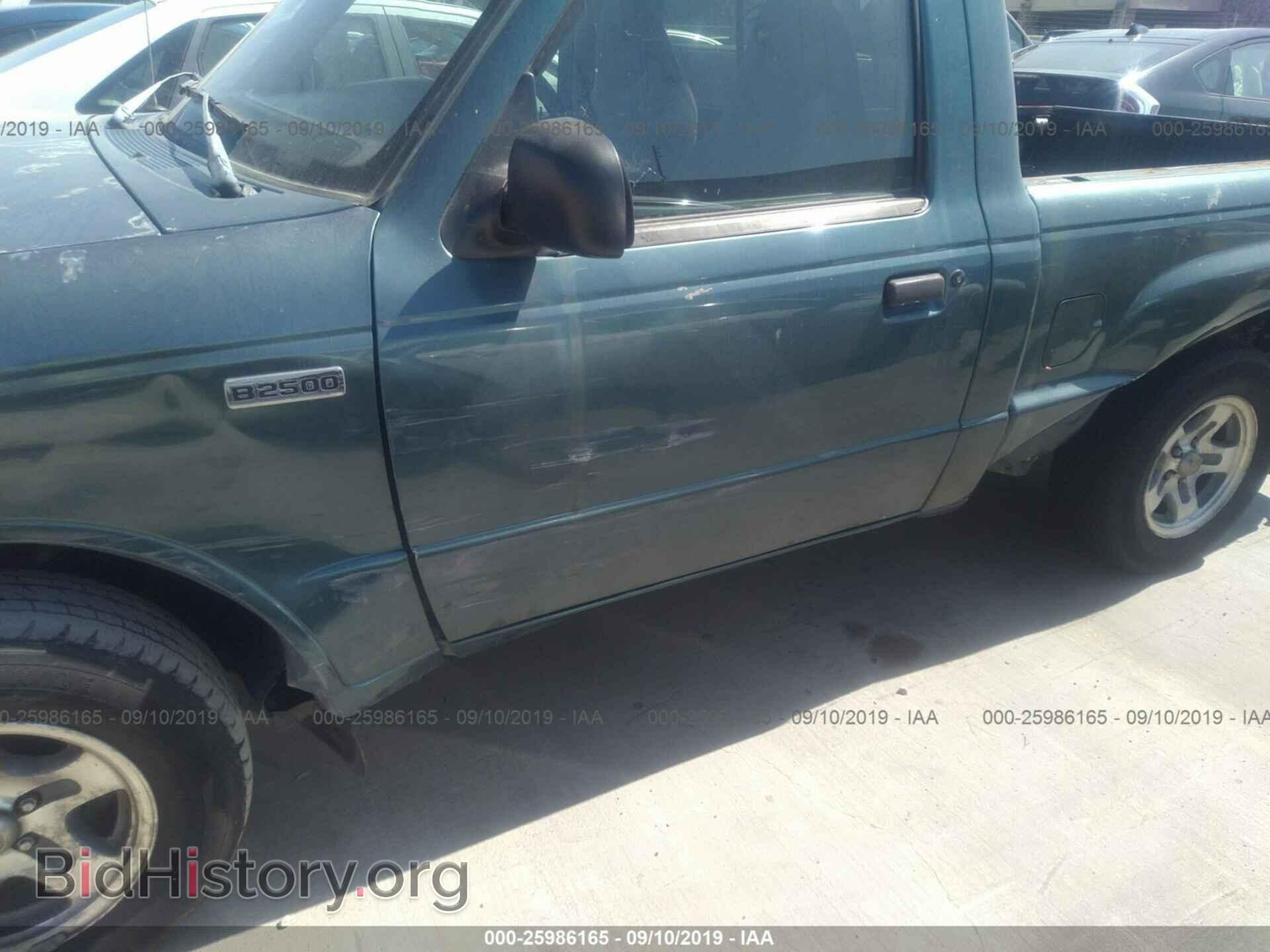 1999 MAZDA B2500 - VIN: 4F4YR12C1XTM10909 - Фото 6