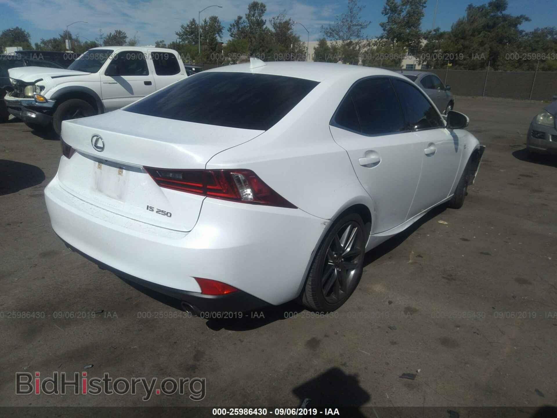 2014 LEXUS IS - VIN: JTHBF1D23E5023936 - Photo 4