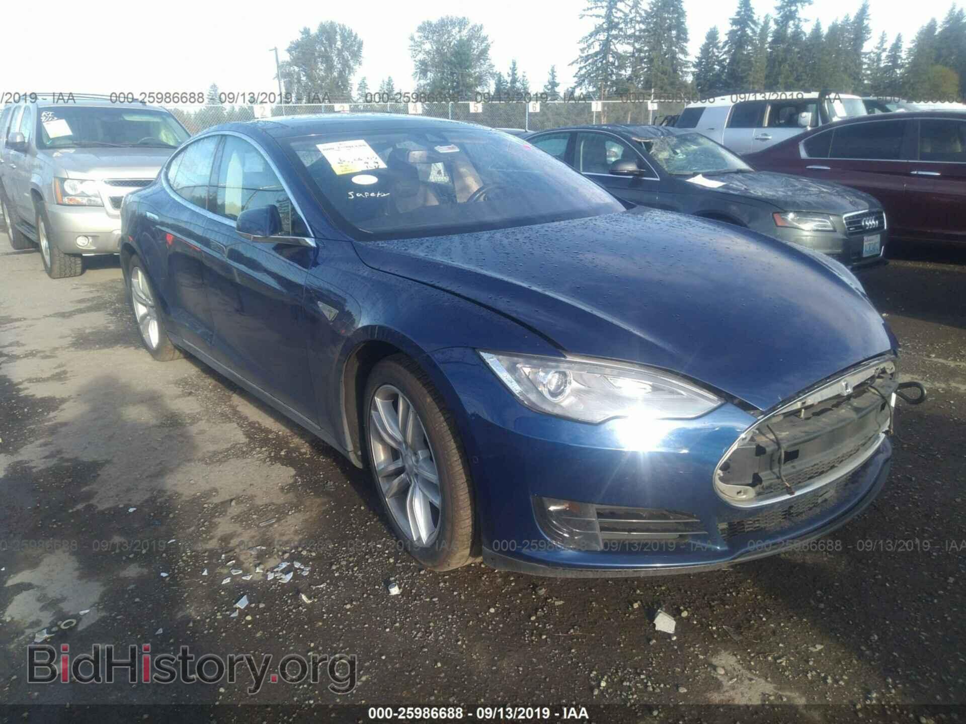 Фотография 5YJSA1S29FF089703 - TESLA MODEL S 2015