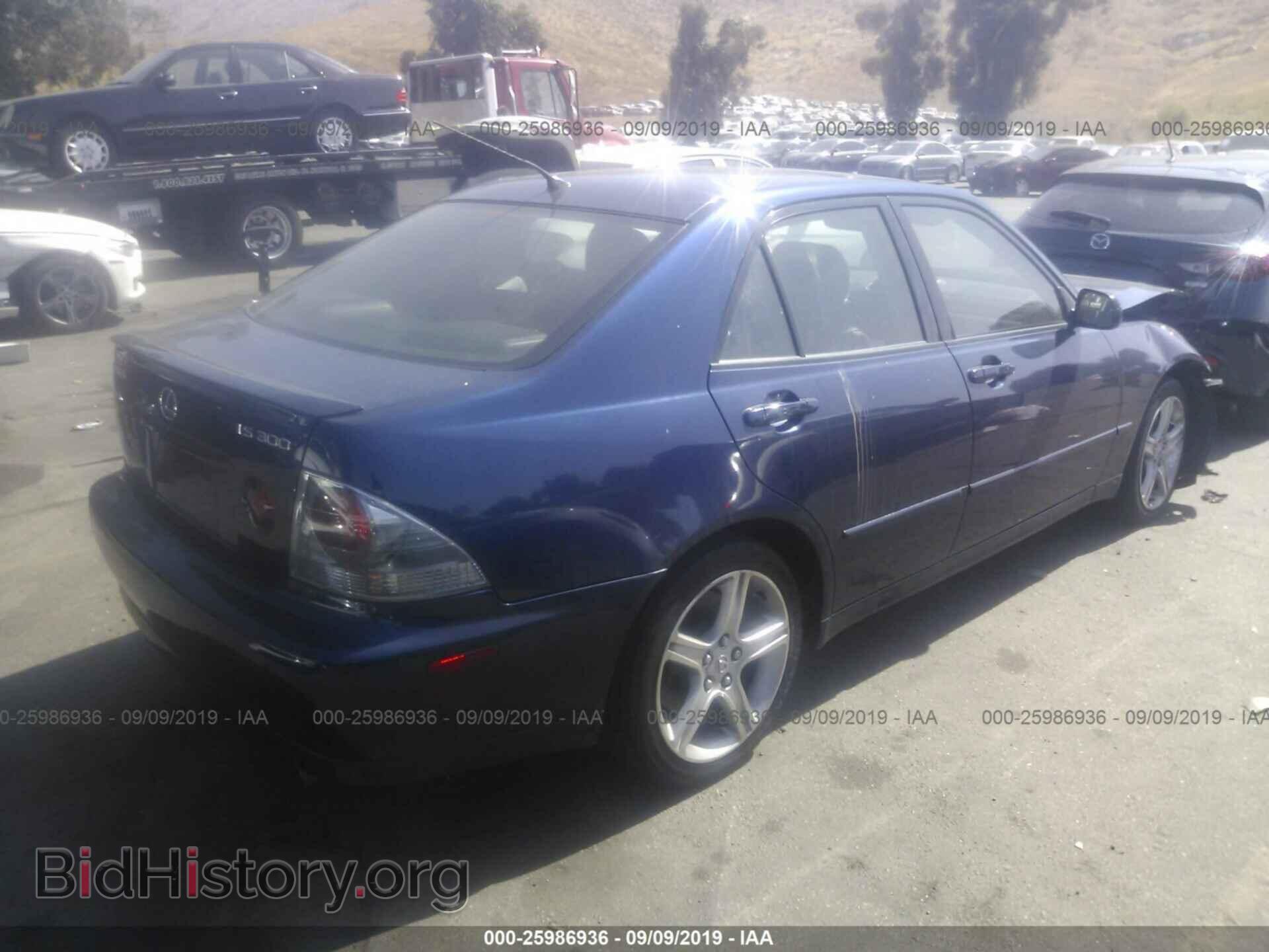 2005 LEXUS IS - VIN: JTHBD192X50095423 - Фото 4