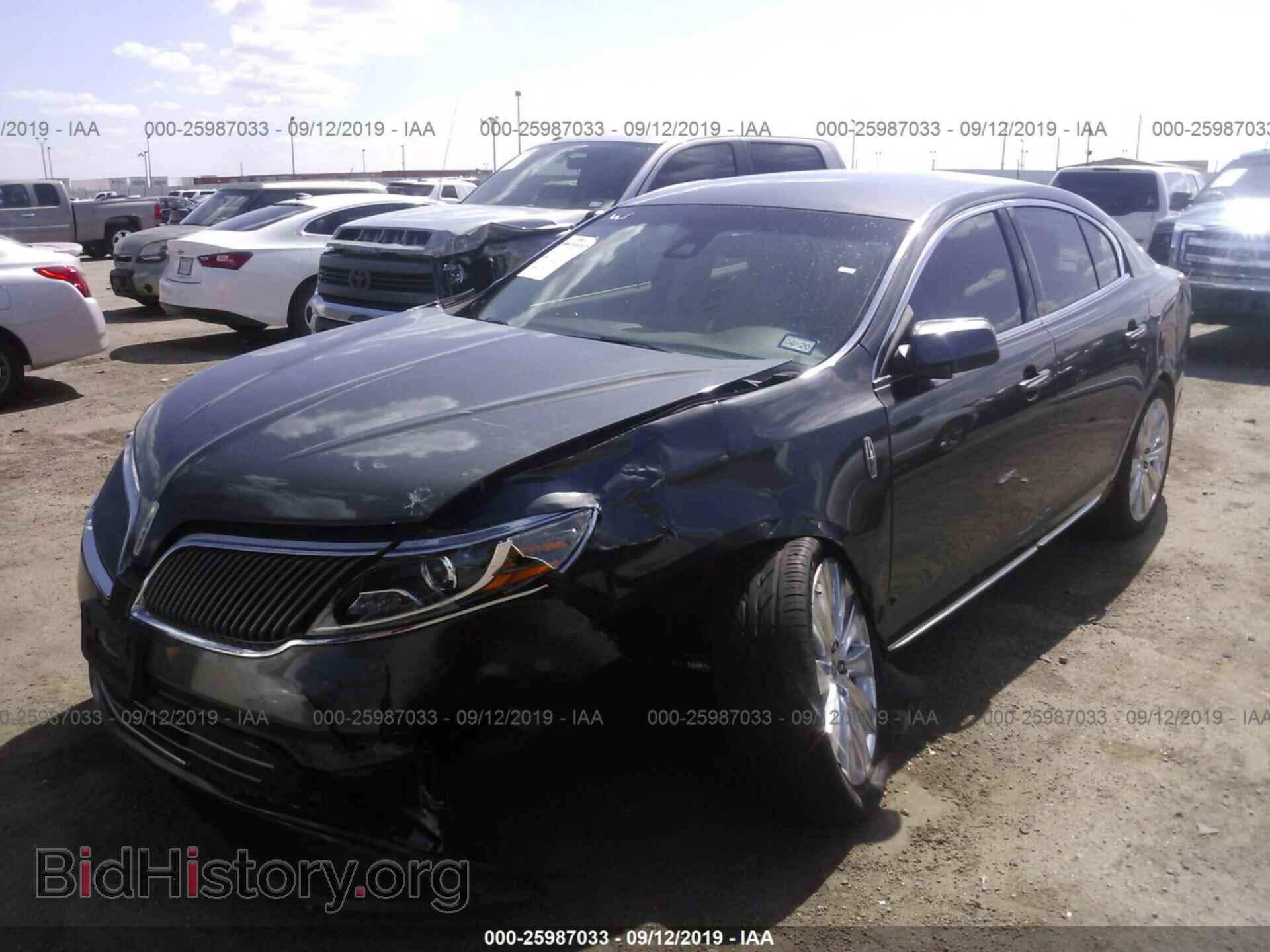 2016 LINCOLN MKS - VIN: 1LNHL9FT3GG600833 - Фото 2