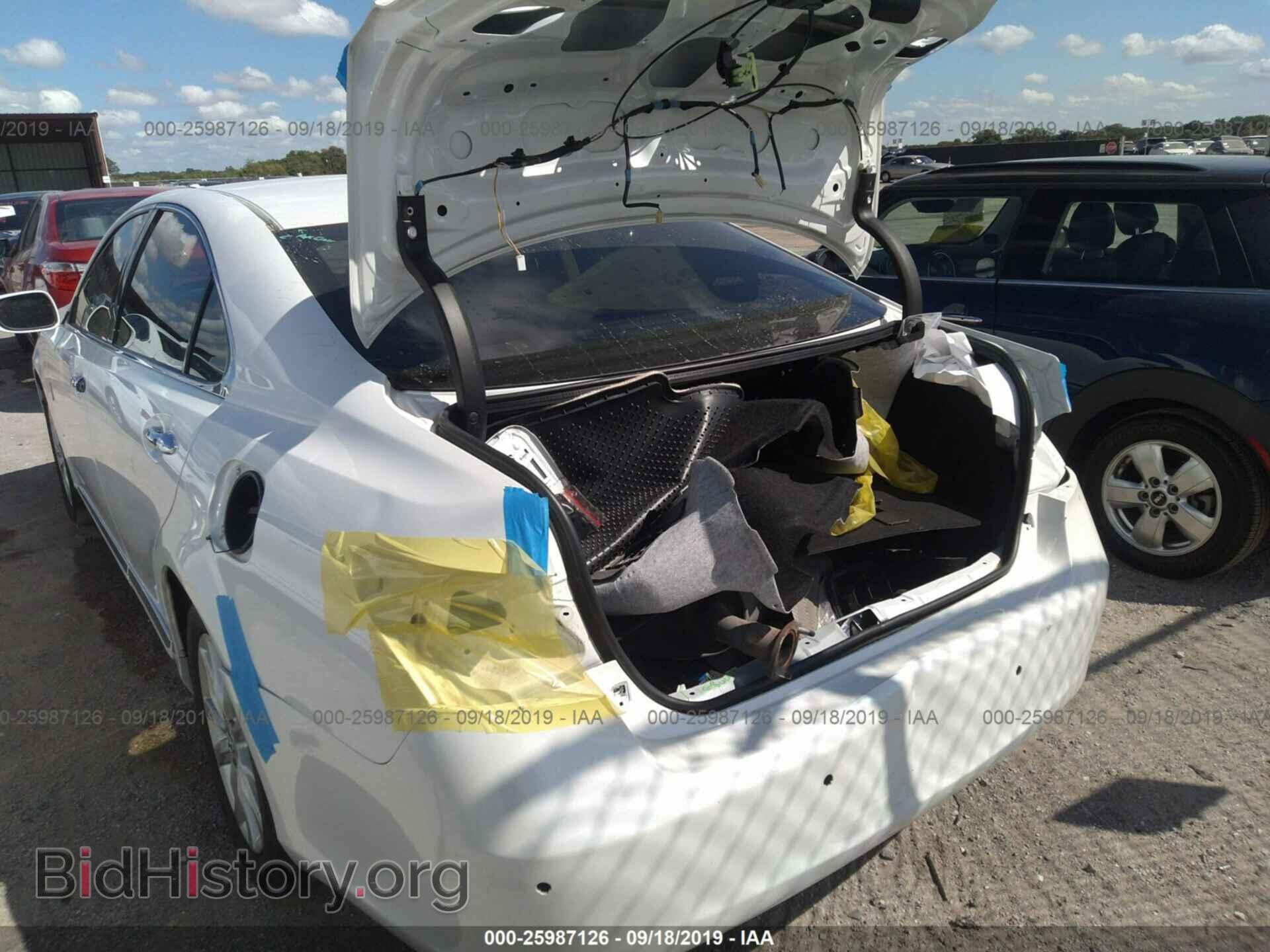 2011 LEXUS ES - VIN: JTHBK1EG2B2423666 - Фото 6