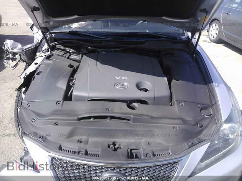 2011 Lexus IS (VIN JTHBF5C26B5135716) — photo 10 of 10