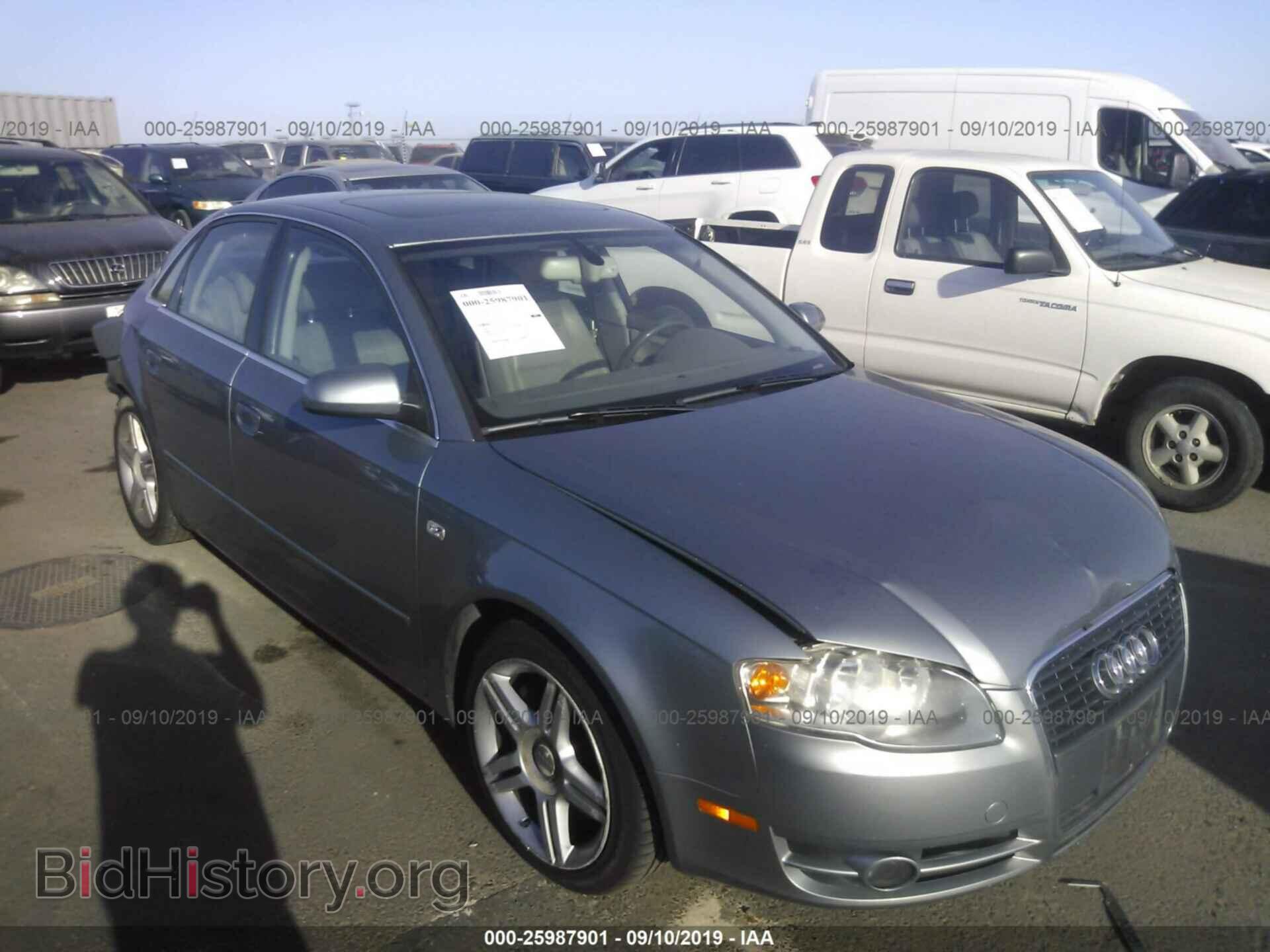 Фотография WAUAF78E76A171663 - AUDI A4 2006