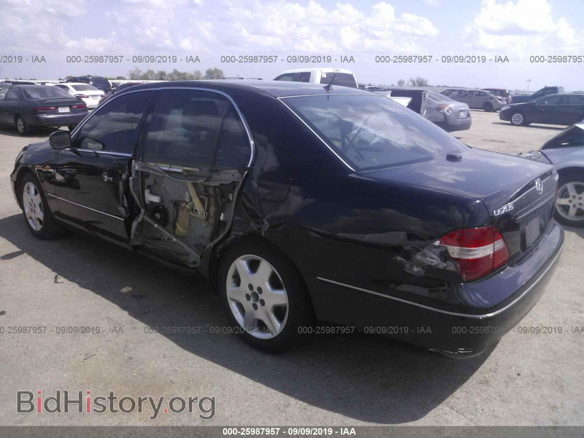 2004 LEXUS LS - VIN: JTHBN36F840140745 - Фото 3